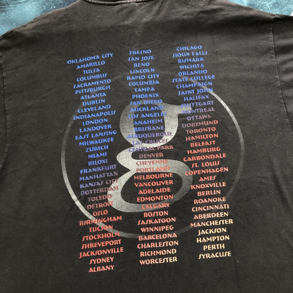 Band Tees × Hanes × Vintage Vintage Garth Brooks Fresh Horses Tour Tshirt Size US XL / EU 56 / 4 - 4 Thumbnail