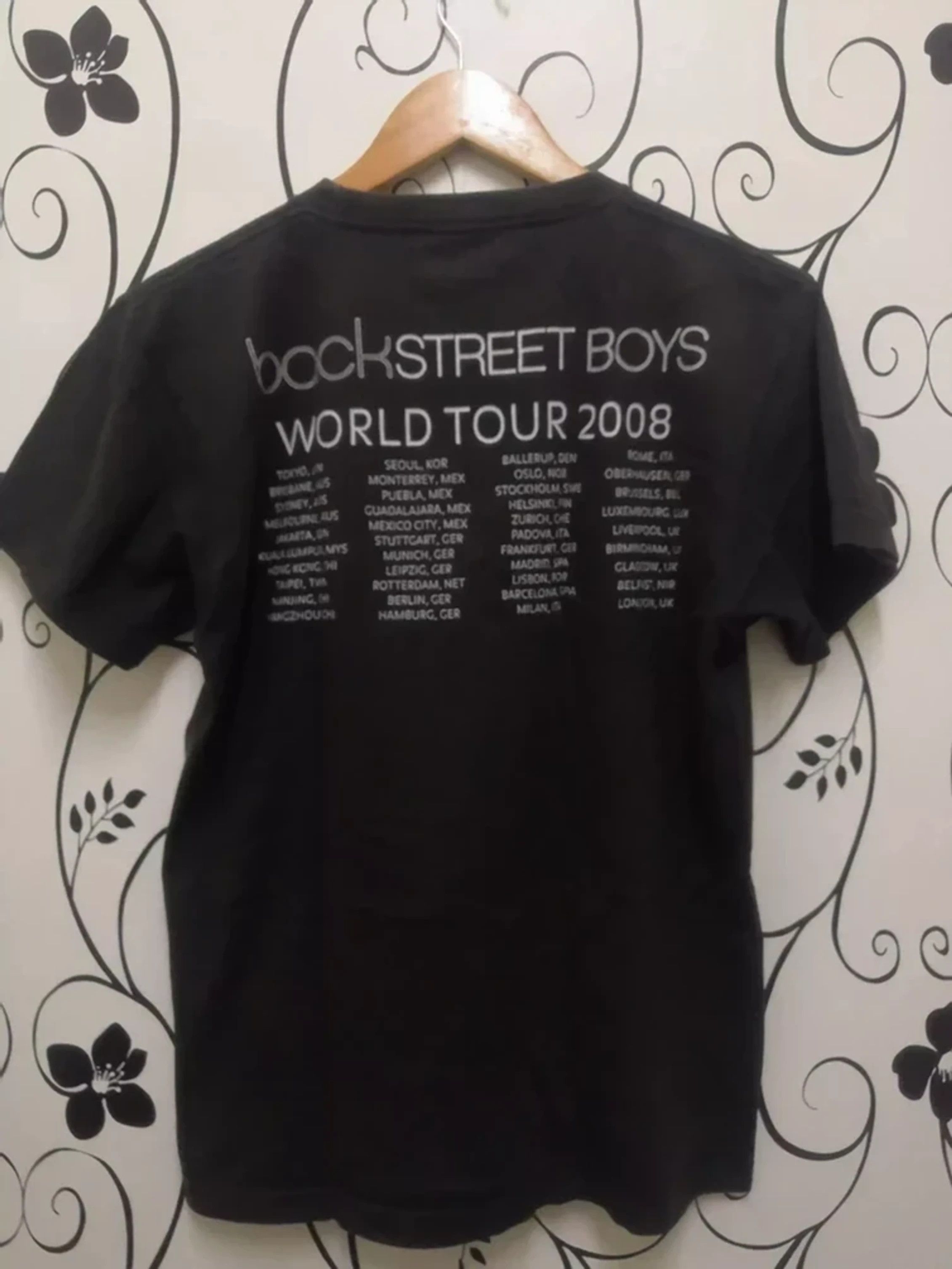 Band Tees Vintage Backstreet Boys World Tour 2008 t shirt Streetwear Size US M / EU 48-50 / 2 - 2 Thumbnail