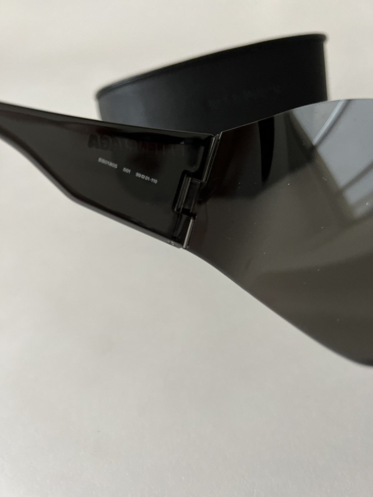 Balenciaga Balenciaga Shield Mask Sunglasses Size ONE SIZE - 8 Thumbnail