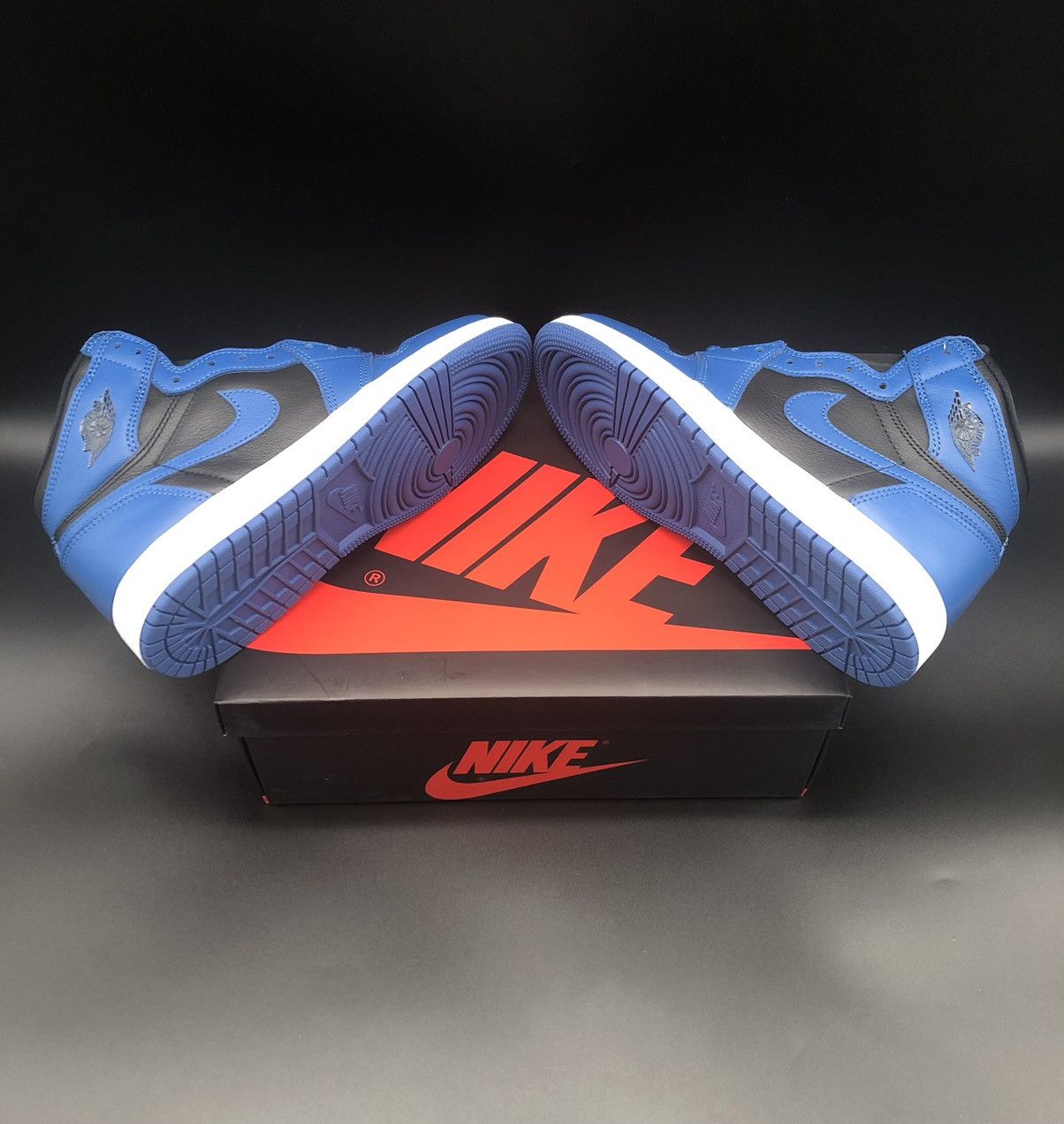 Jordan Brand Jordan 1 Retro High OG Dark Marina Blue (GS) Size US 6.5 / EU 39-40 - 5 Thumbnail