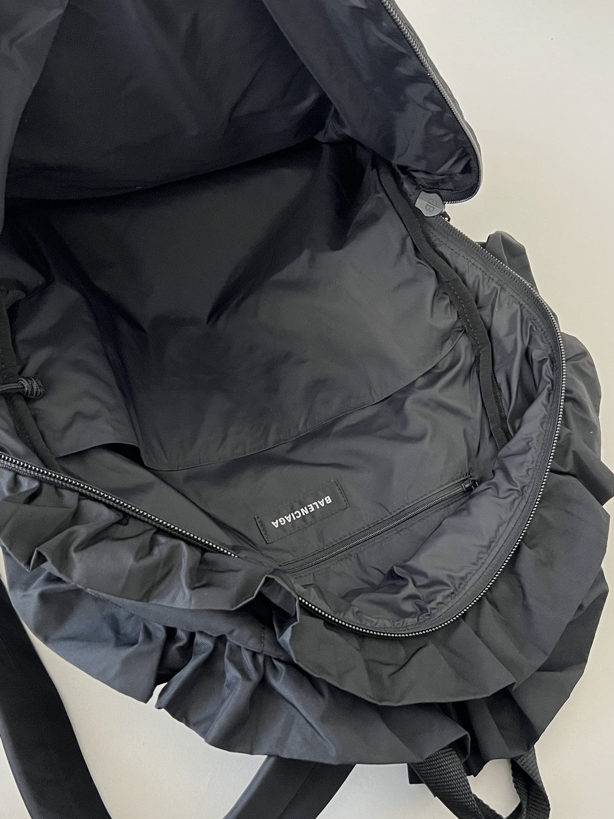 Balenciaga 🥩SUPER RARE🥩 Balenciaga Logo Ruffle Backpack Size ONE SIZE - 10 Thumbnail