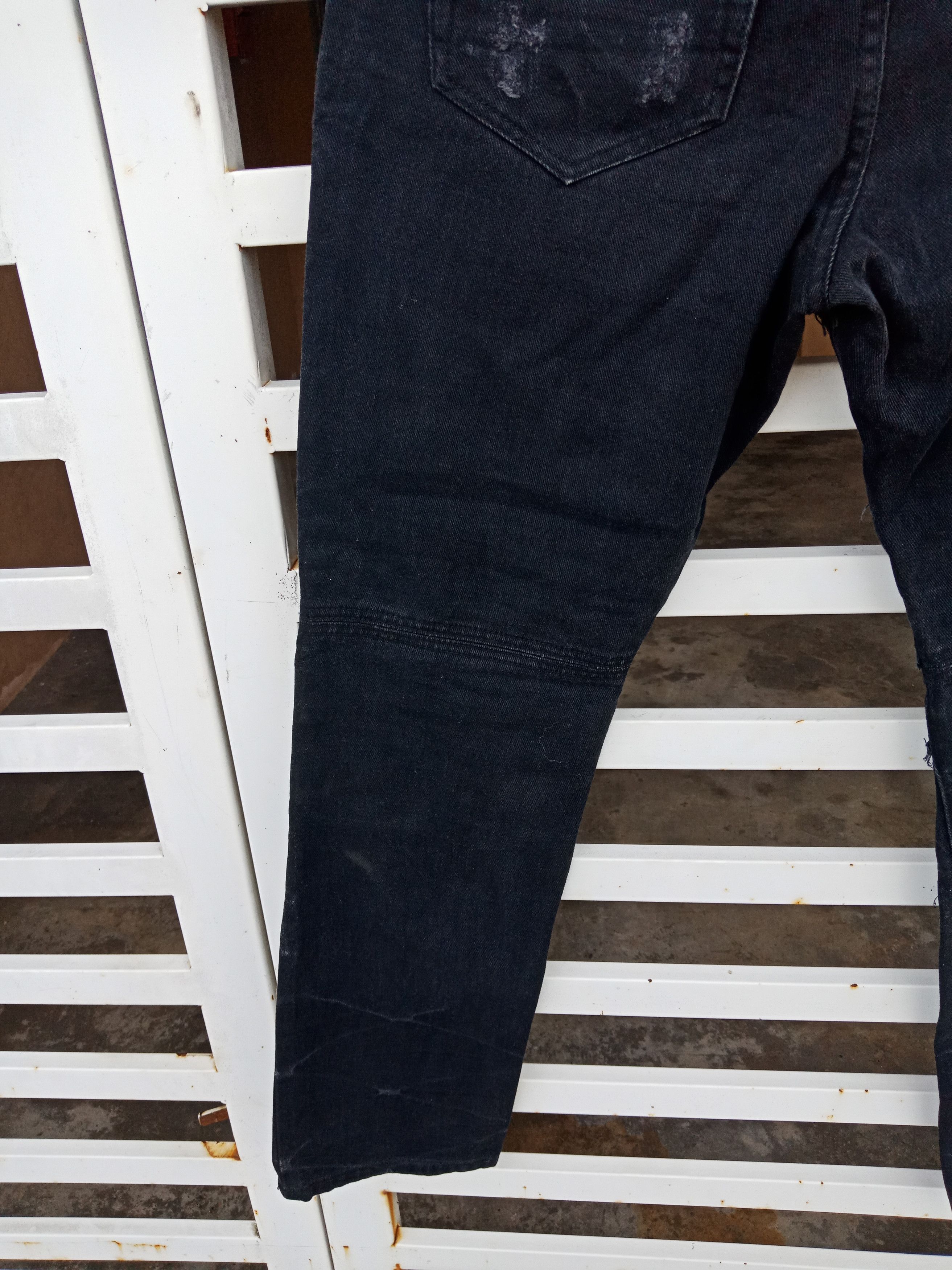 semanticdesign Semantic Design Distressed Design Pants Size US 30 / EU 46 - 9 Thumbnail