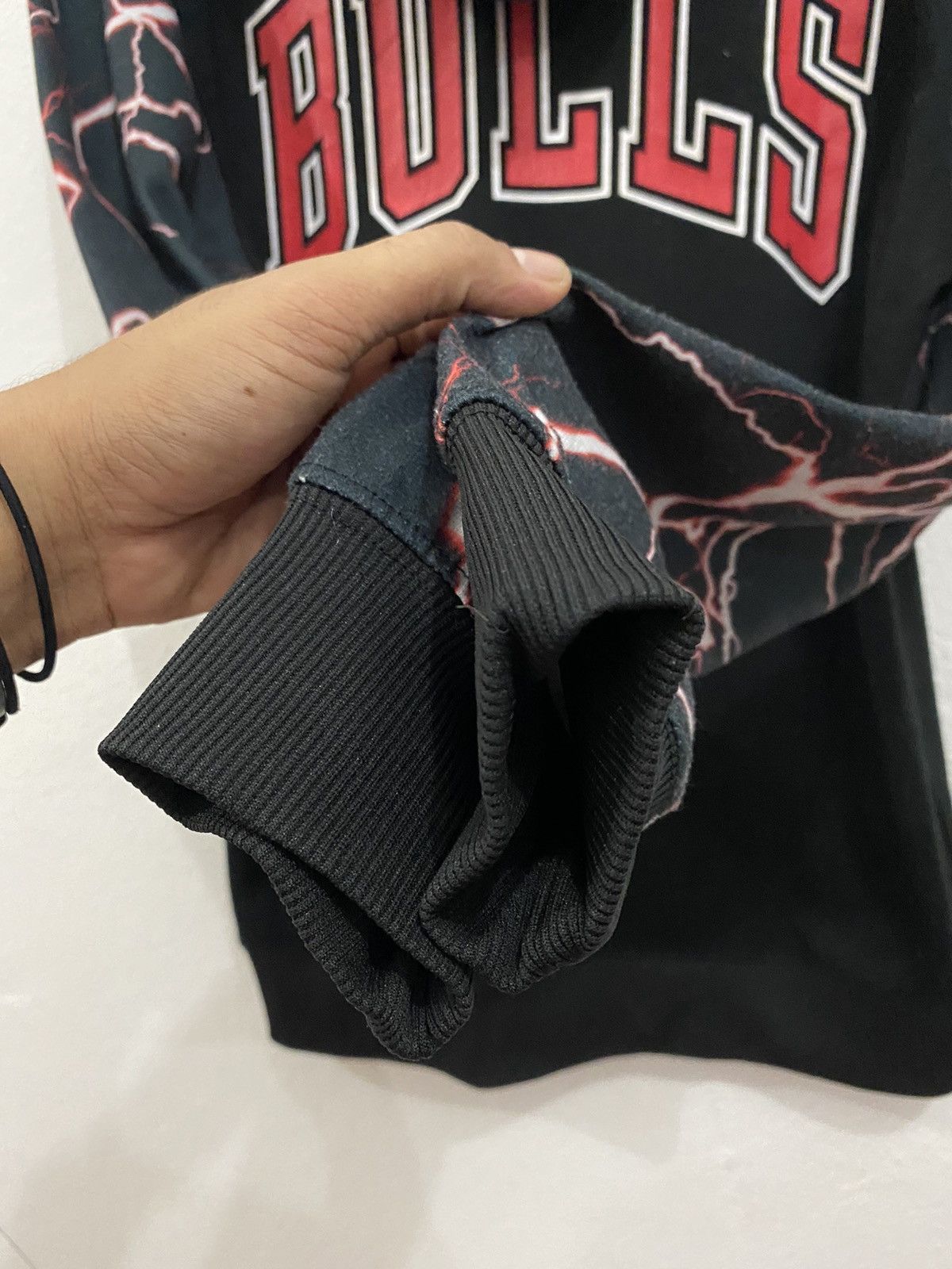 NBA 🔥VINTAGE NBA CHICAGO BULLS HODDIES NICE DESIGN Size US L / EU 52-54 / 3 - 10 Thumbnail