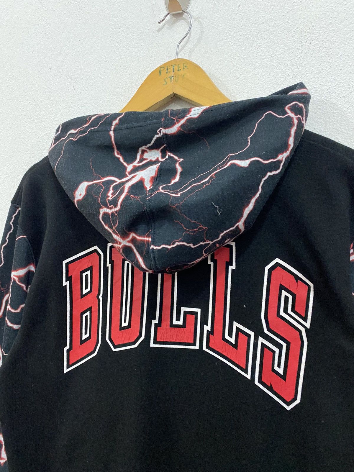 NBA 🔥VINTAGE NBA CHICAGO BULLS HODDIES NICE DESIGN Size US L / EU 52-54 / 3 - 8 Thumbnail