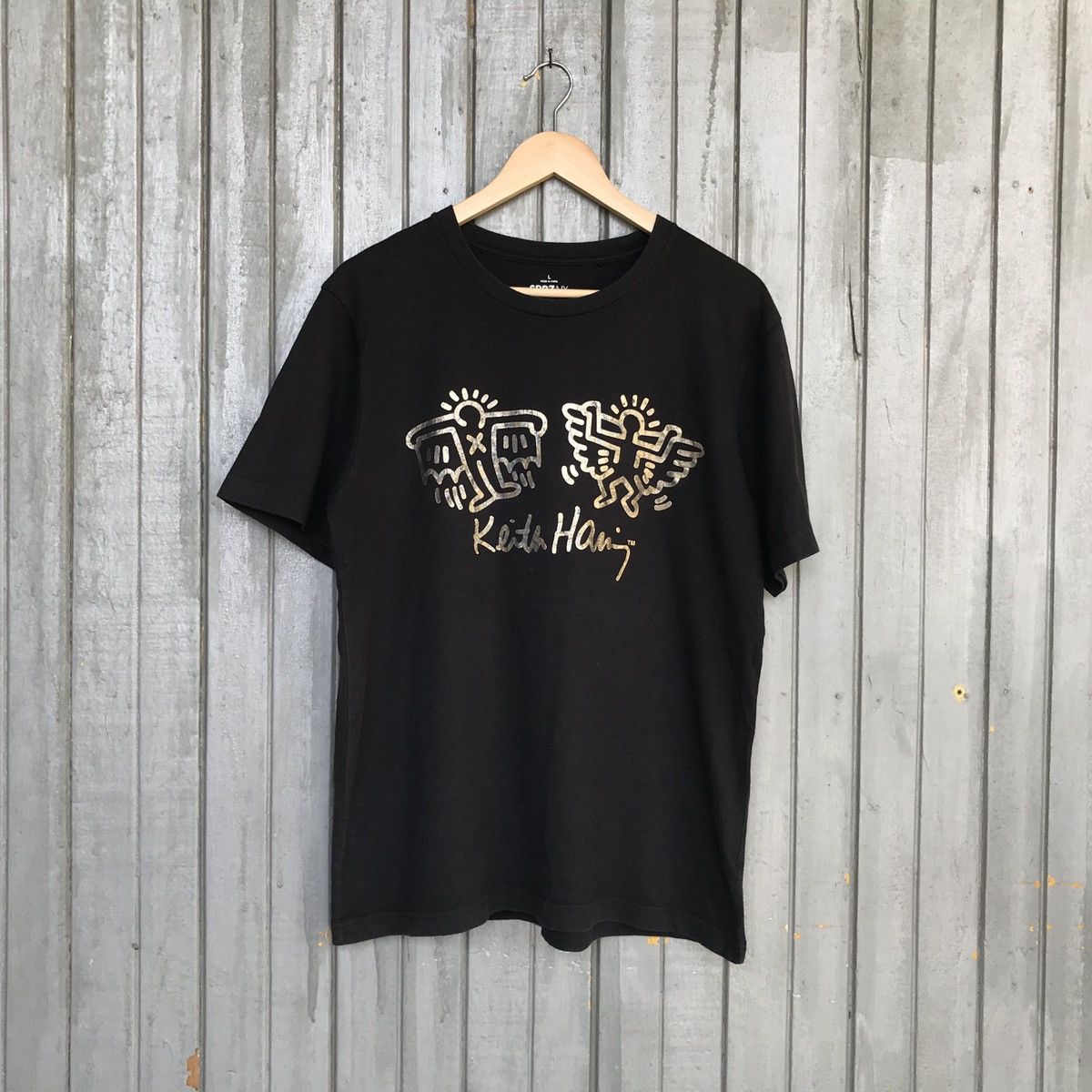 image of Art x Keith Haring Uniqlo X Keith Haring Moma Special Edition Large Tshirt in Black, Men's