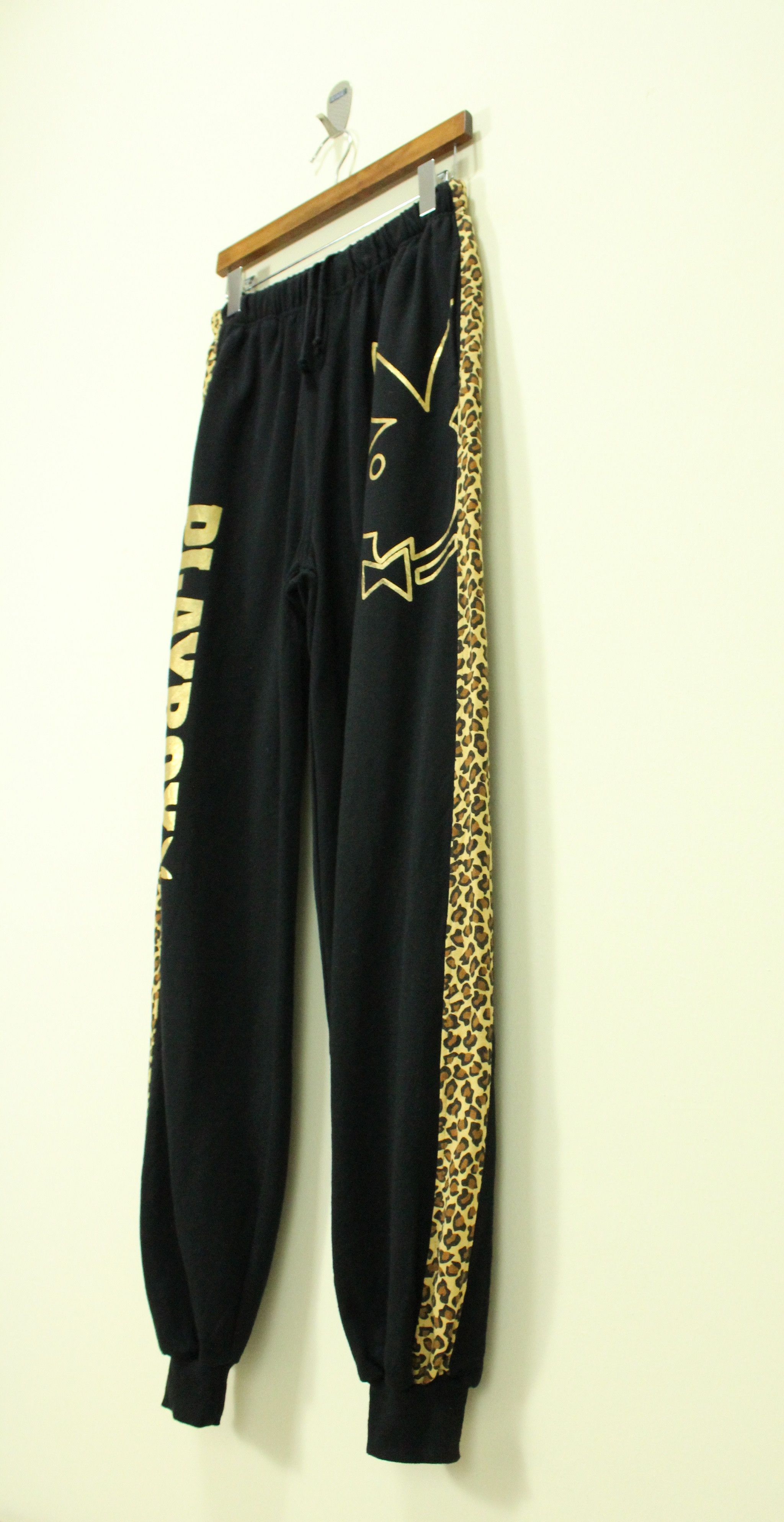 Playboy PLAYBOY Sweatpants Jogger Pants Big Logo Spell Out Print Size US 30 / EU 46 - 2 Thumbnail