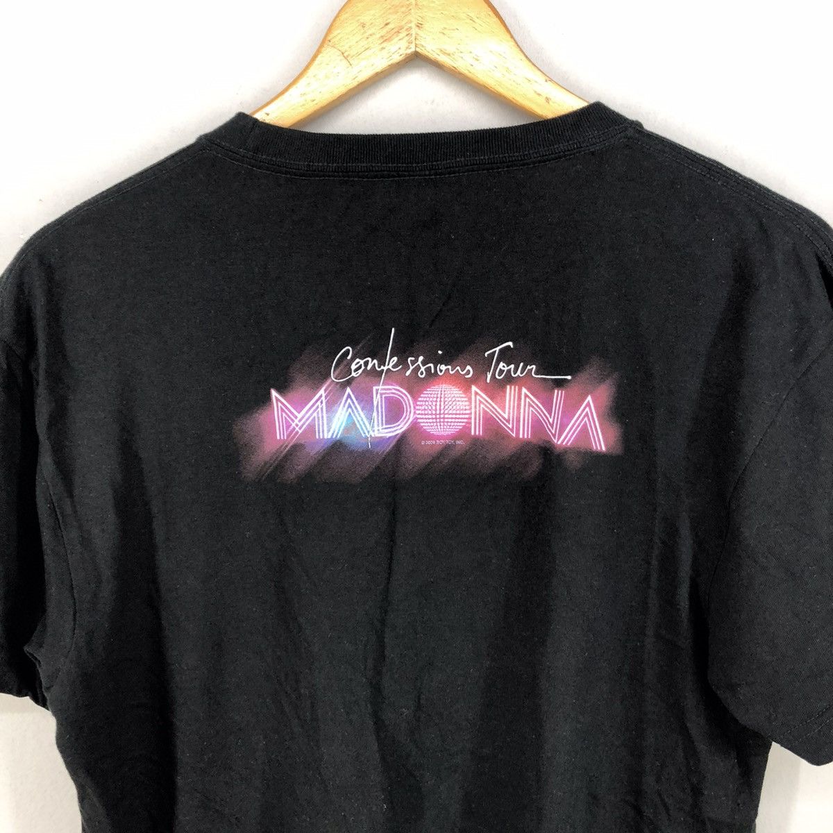 Band Tees 🔥VINTAGE MADONNA DANCING QUEEN TOUR Size US M / EU 48-50 / 2 - 2 Thumbnail
