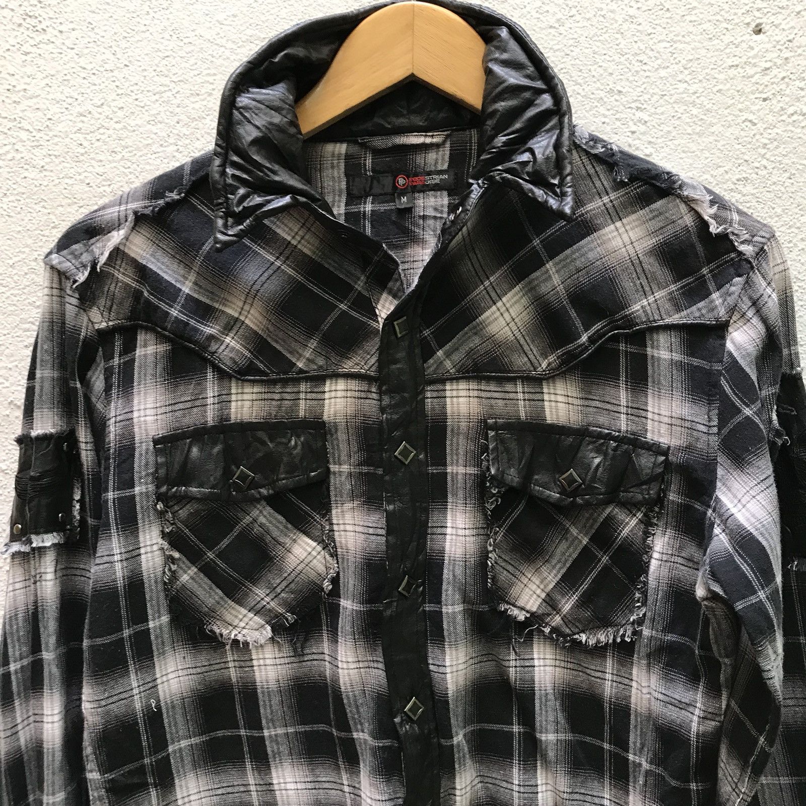 Japanese Brand 🔥Pedestrian Paradise Checker Disstressed Snap Button Shirts Size US S / EU 44-46 / 1 - 7 Thumbnail