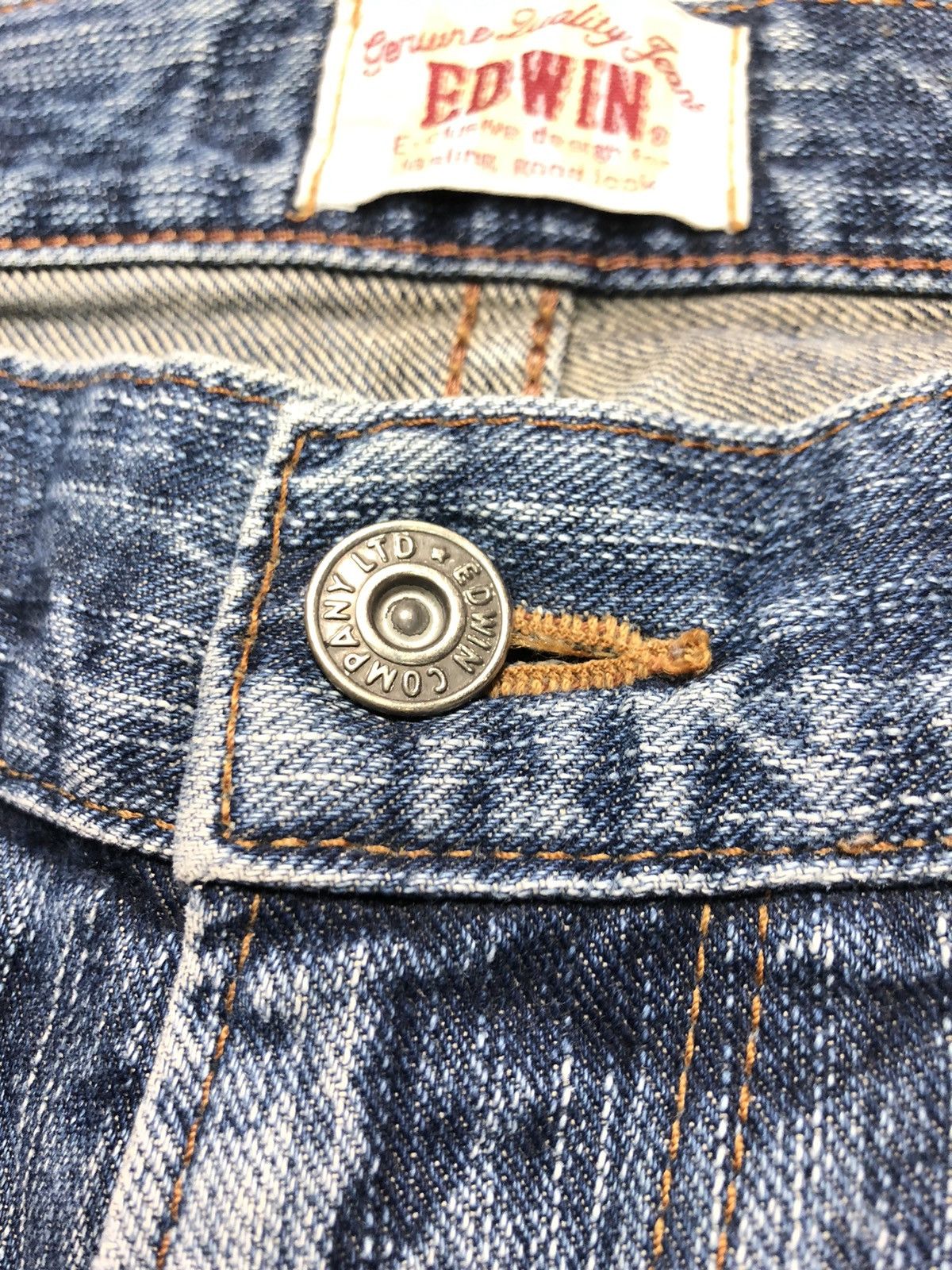 Edwin × Vintage VINTAGE EDWIN LEATHER PATCH DISTRESSED BLUE WASH DENIM Size US 36 / EU 52 - 8 Thumbnail