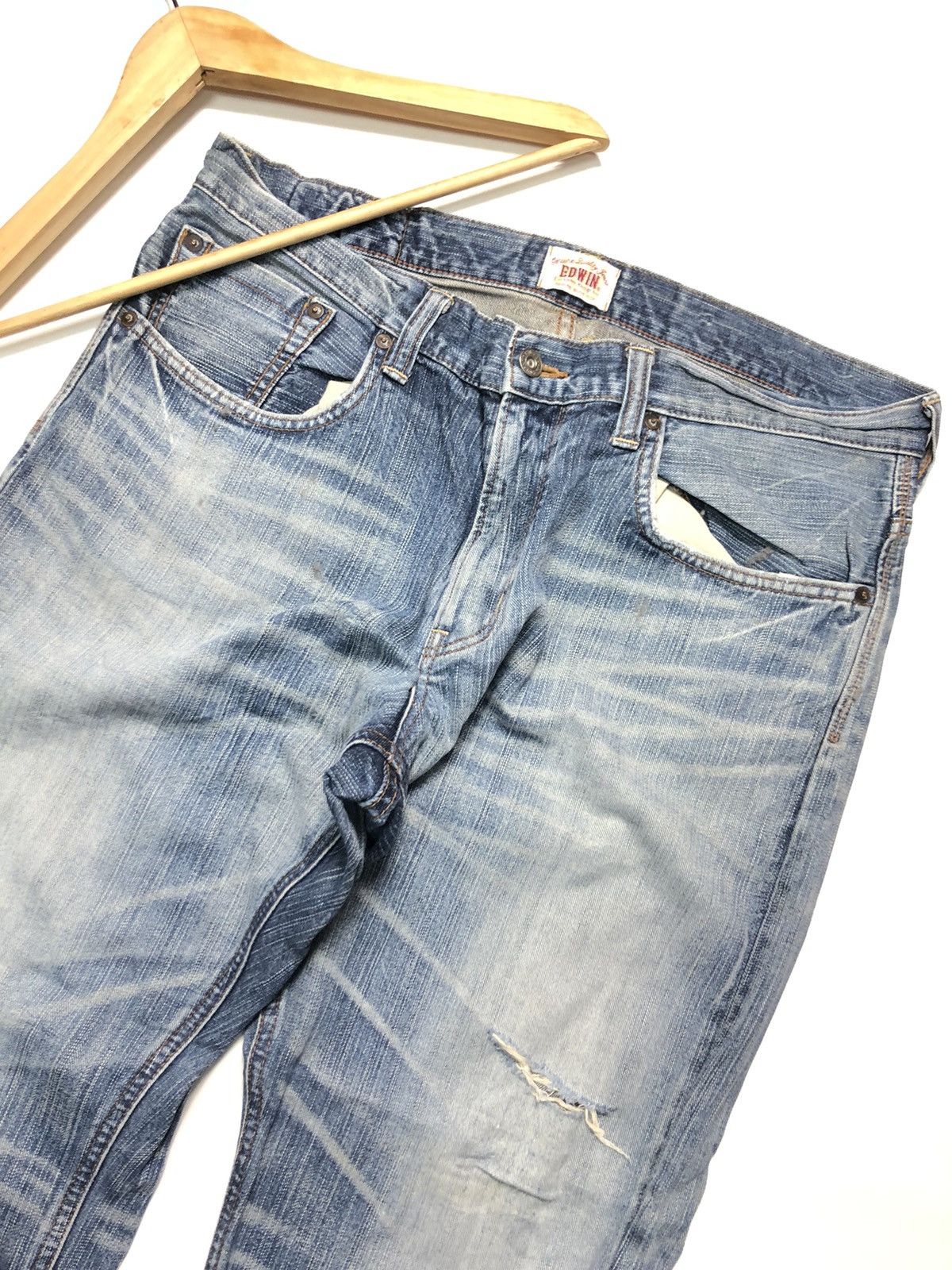 Edwin × Vintage VINTAGE EDWIN LEATHER PATCH DISTRESSED BLUE WASH DENIM Size US 36 / EU 52 - 7 Thumbnail