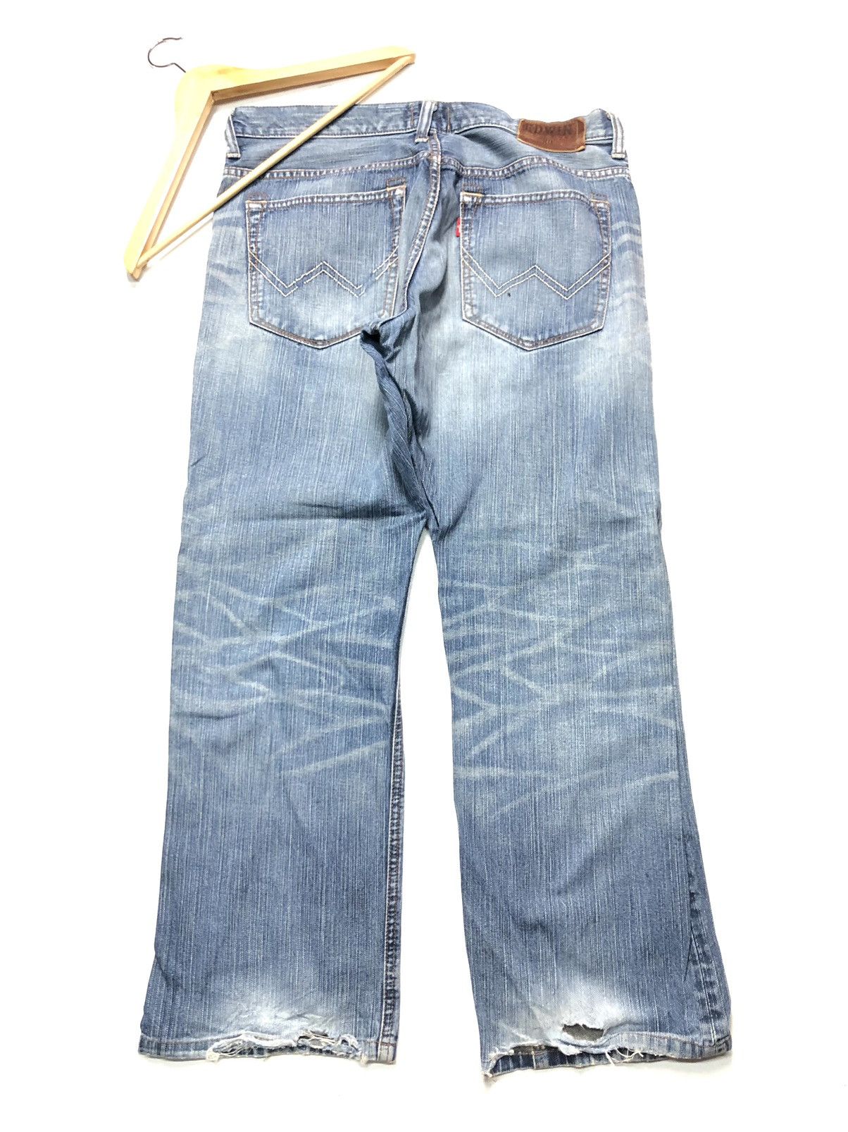 Edwin × Vintage VINTAGE EDWIN LEATHER PATCH DISTRESSED BLUE WASH DENIM Size US 36 / EU 52 - 1 Thumbnail