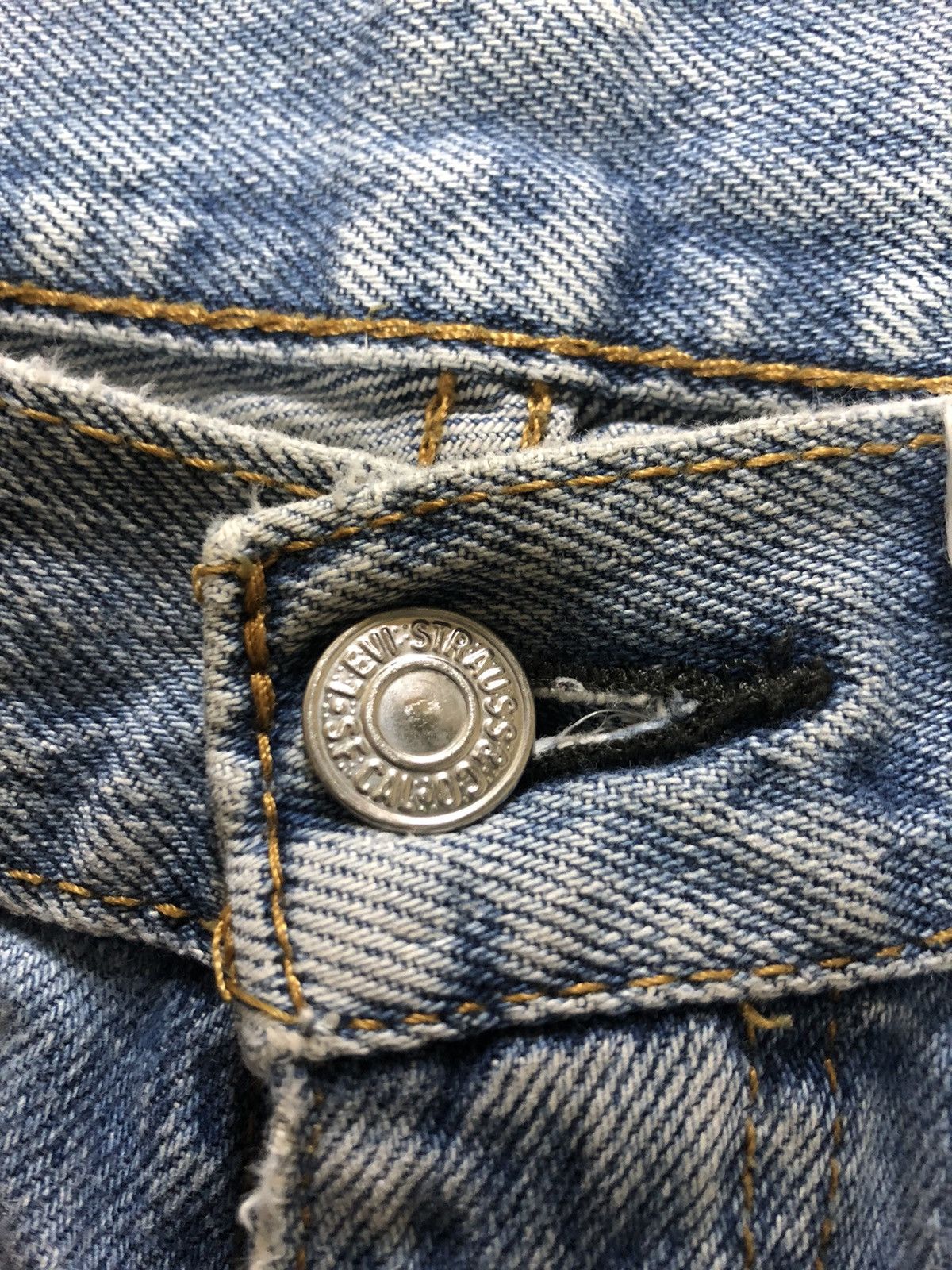 Levi's × Levi's Vintage Clothing × Vintage VINTAGE LEVIS 505 BLUE WASH DENIM Size US 29 - 5 Thumbnail