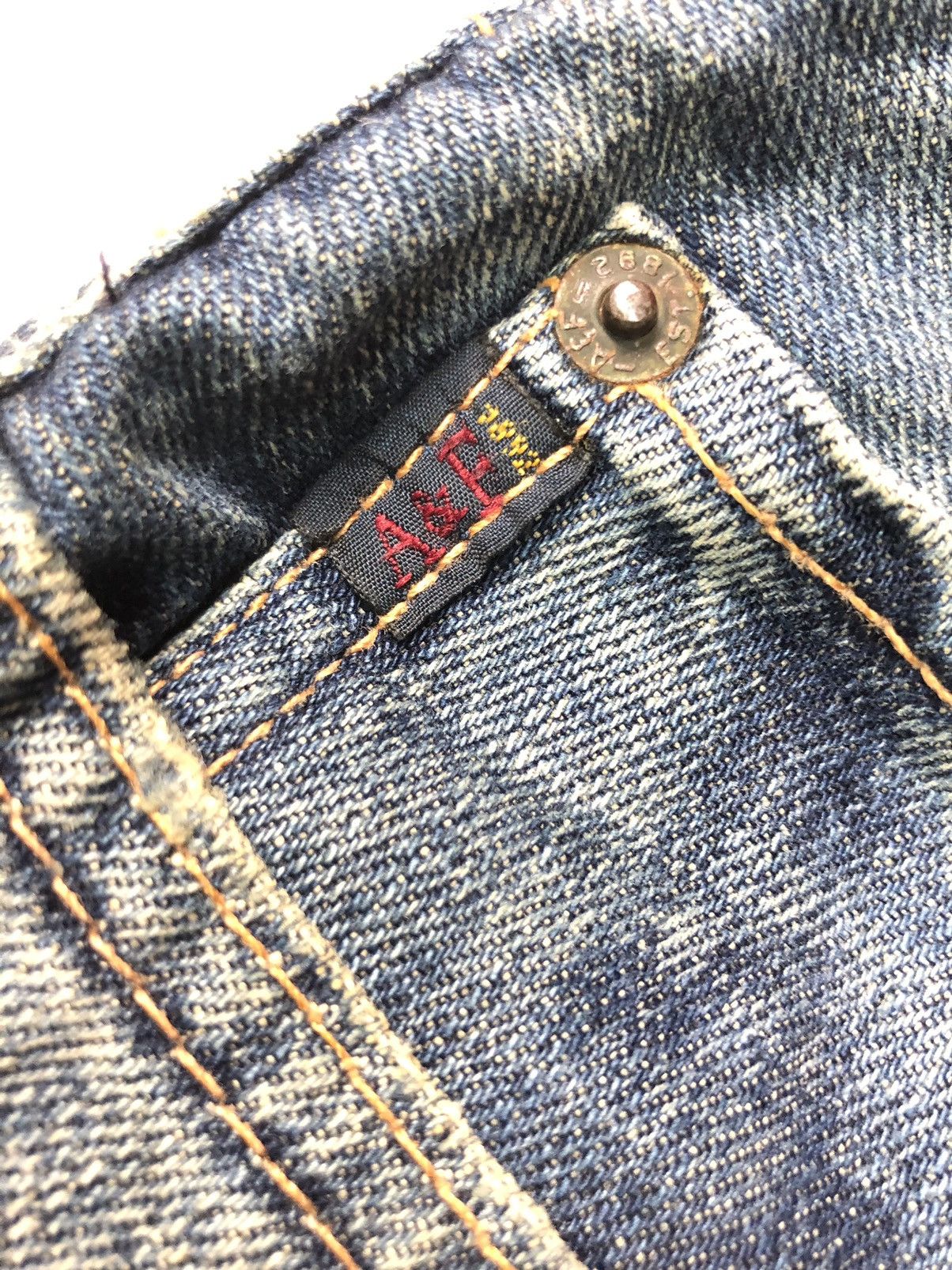Abercrombie & Fitch × Vintage VINTAGE A&F BLUE WASH DISSTRESSED DENIM Size US 30 / EU 46 - 4 Thumbnail