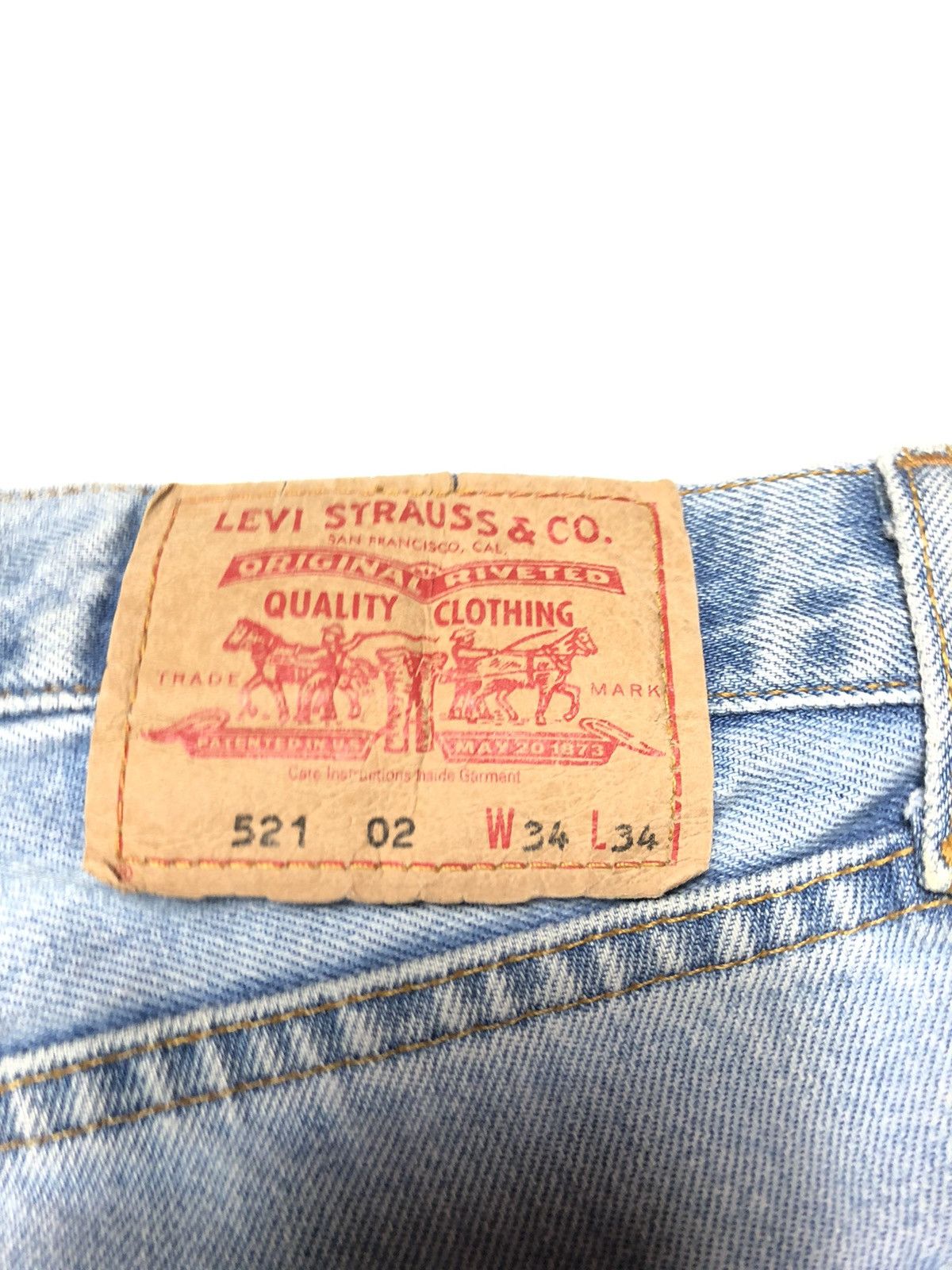 Levi's Vintage Clothing × Vintage VINTAGE LEVIS 521 LIGHT BLUE WASH DISTRESSED DENIM Size US 32 / EU 48 - 4 Thumbnail