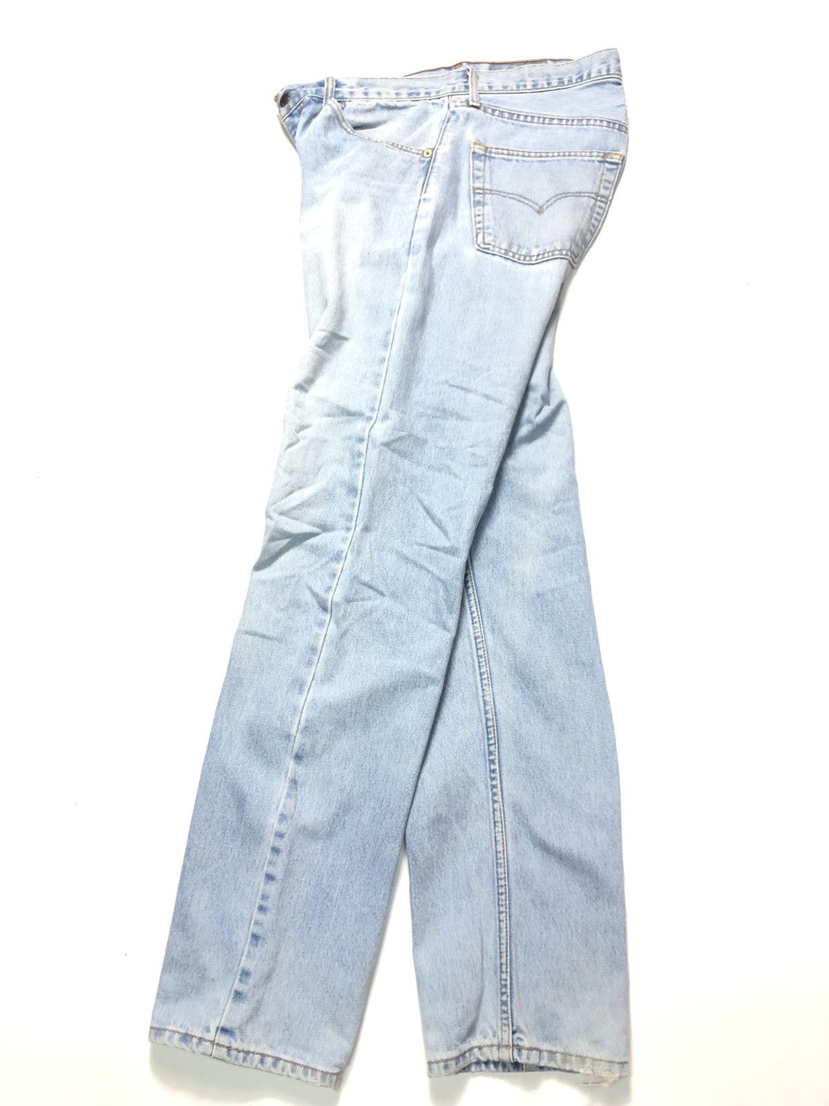 Levi's Vintage Clothing × Vintage VINTAGE LEVIS 521 LIGHT BLUE WASH DISTRESSED DENIM Size US 32 / EU 48 - 11 Thumbnail