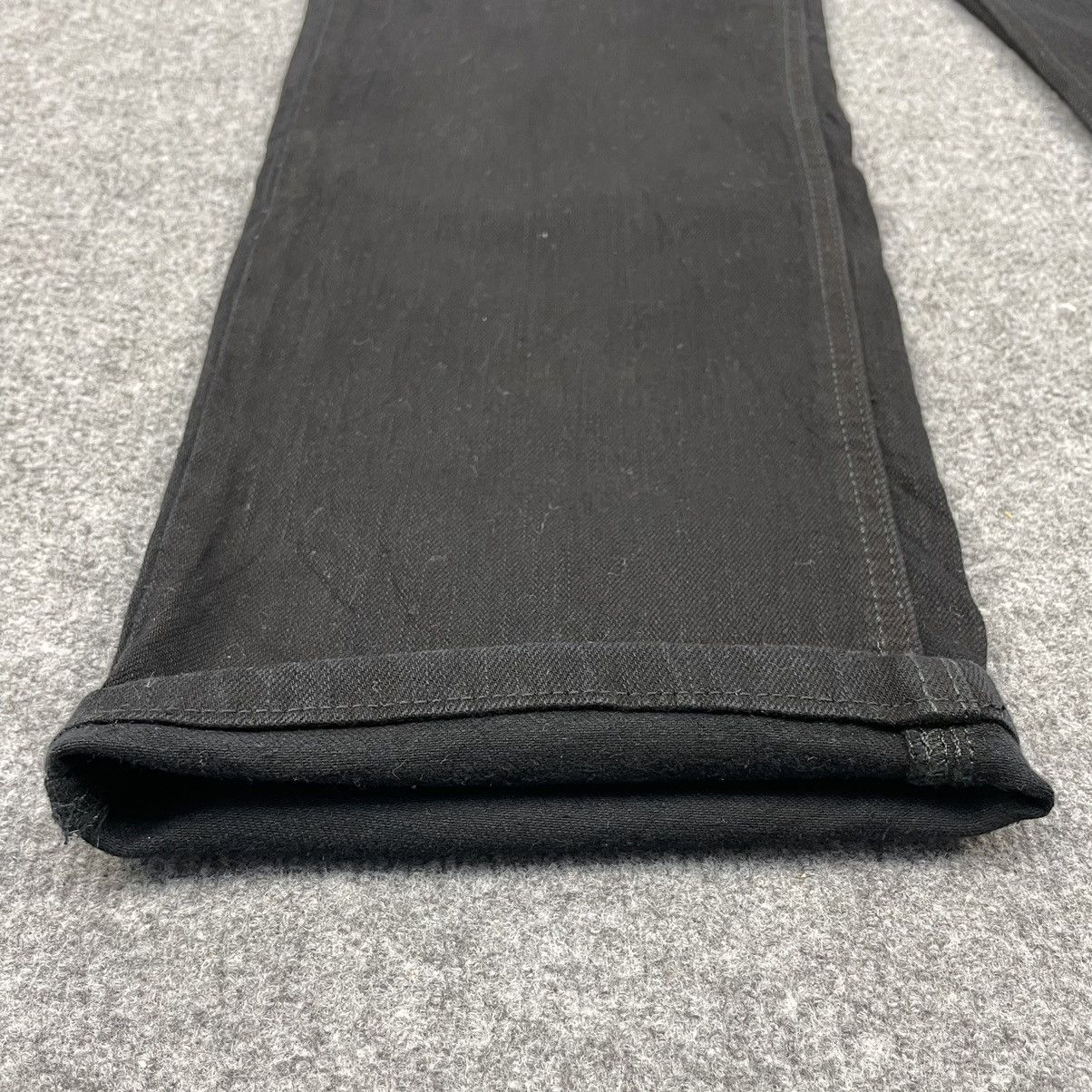 Levi's × Vintage Vintage Levi's Super Black Distressed - wc028 Size US 33 - 3 Thumbnail