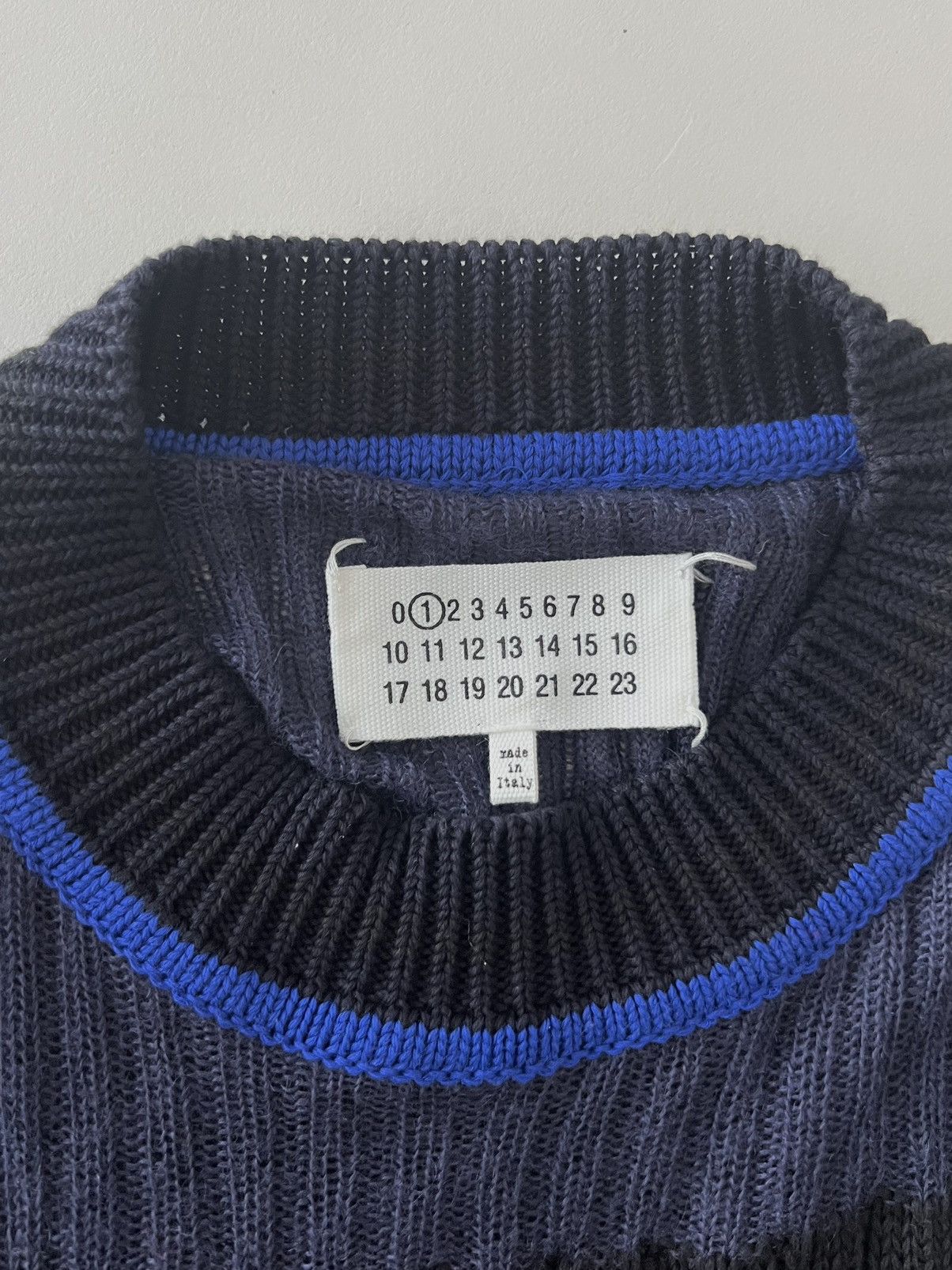 Maison Margiela 🔥SUPER RARE🔥Maison Margiela Striped Knit Sweater Size US S / EU 44-46 / 1 - 3 Thumbnail