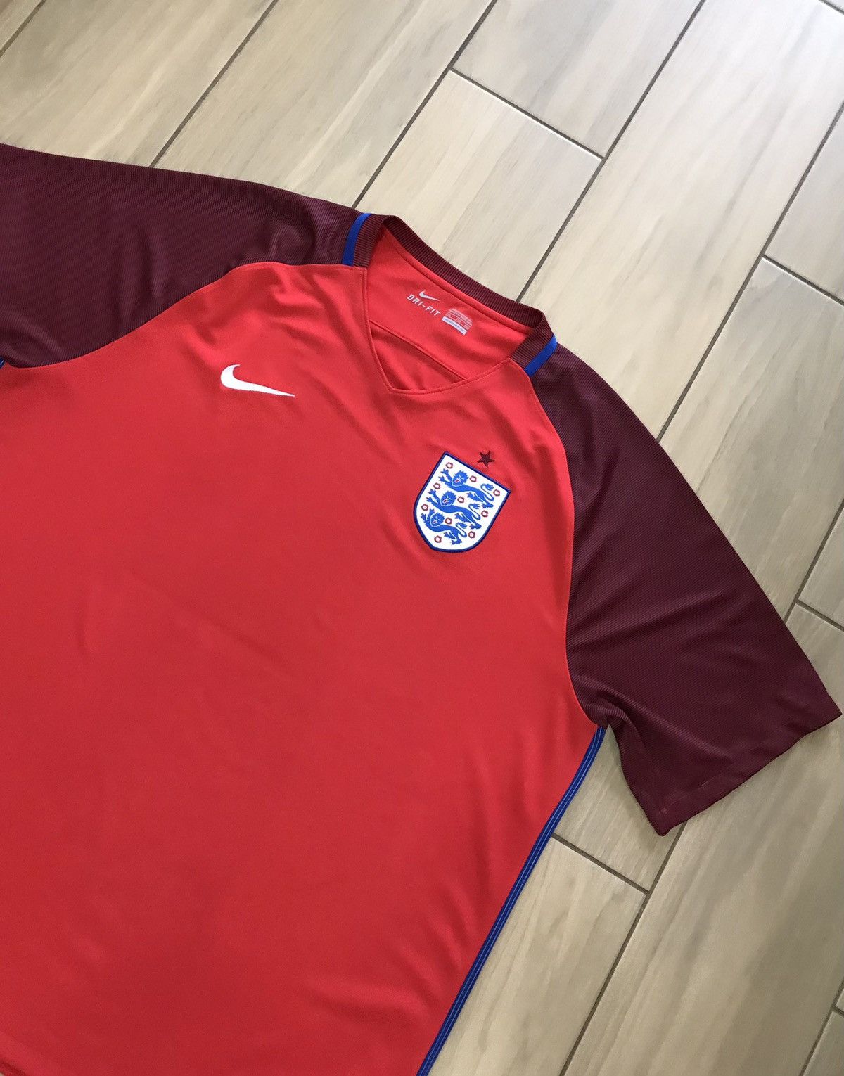 Nike ENGLAND 2016 2017 AWAY SHIRT FOOTBALL SOCCER JERSEY NIKE Size US XXL / EU 58 / 5 - 8 Thumbnail