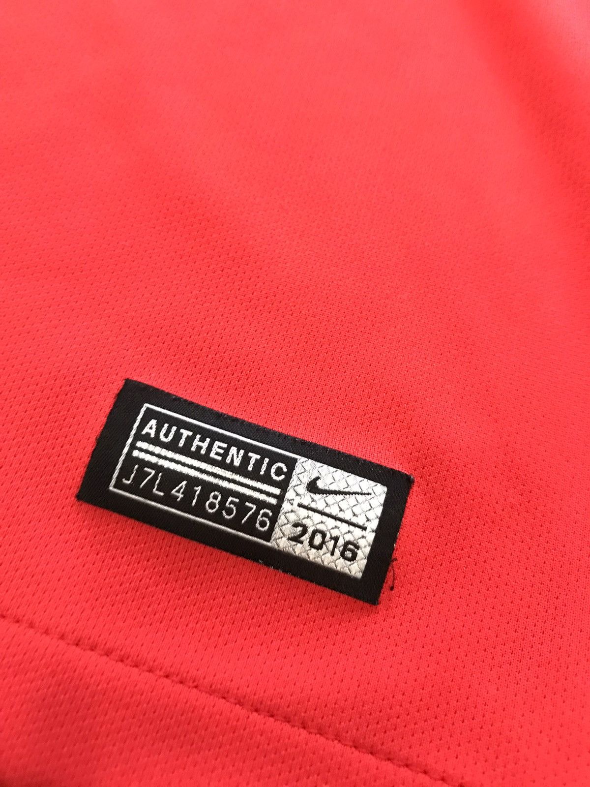 Nike ENGLAND 2016 2017 AWAY SHIRT FOOTBALL SOCCER JERSEY NIKE Size US XXL / EU 58 / 5 - 4 Thumbnail