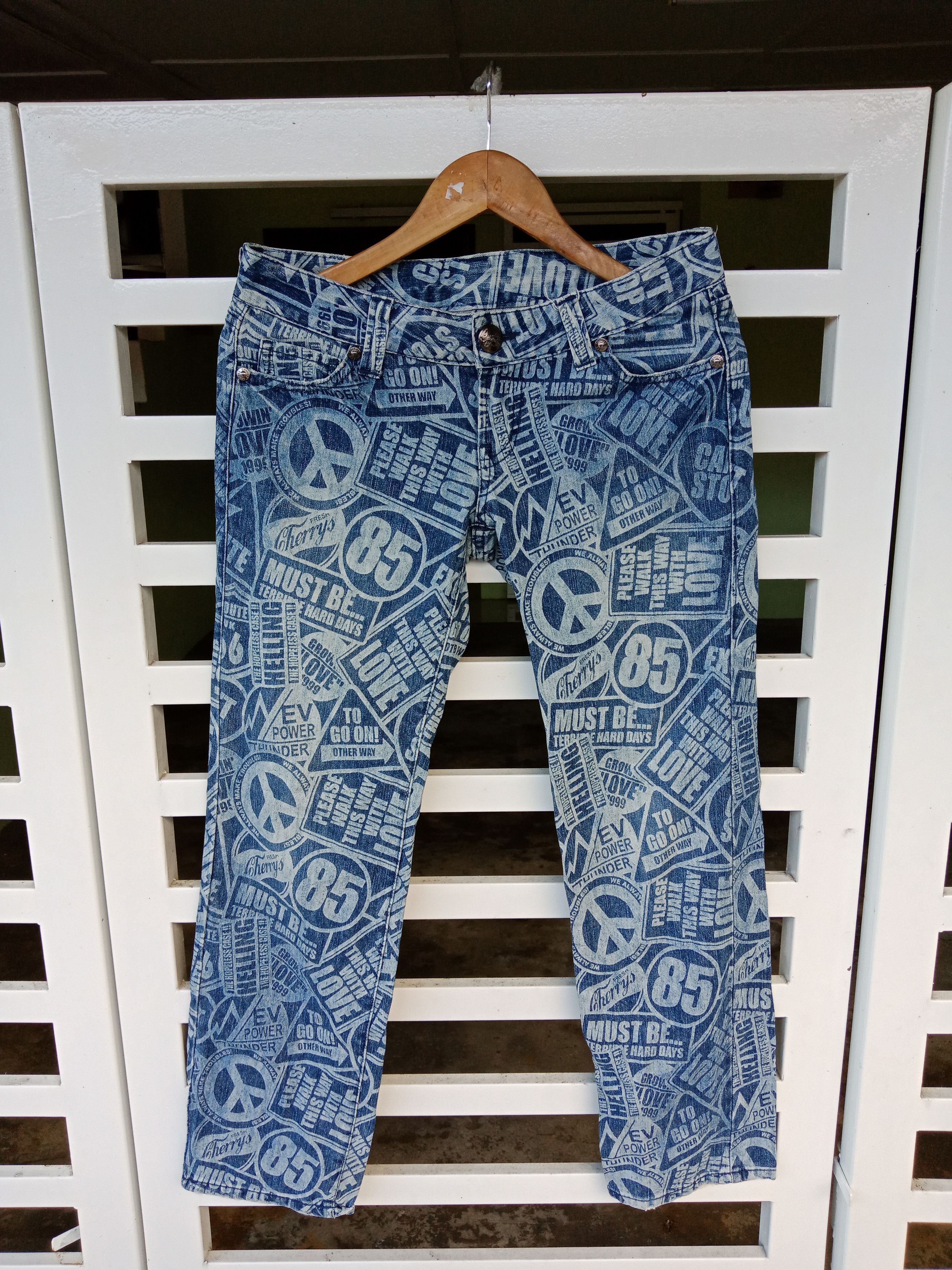 semanticdesign Chuxxx Denim Poems Words Print Over Straight Pants Size US 31 - 2 Thumbnail