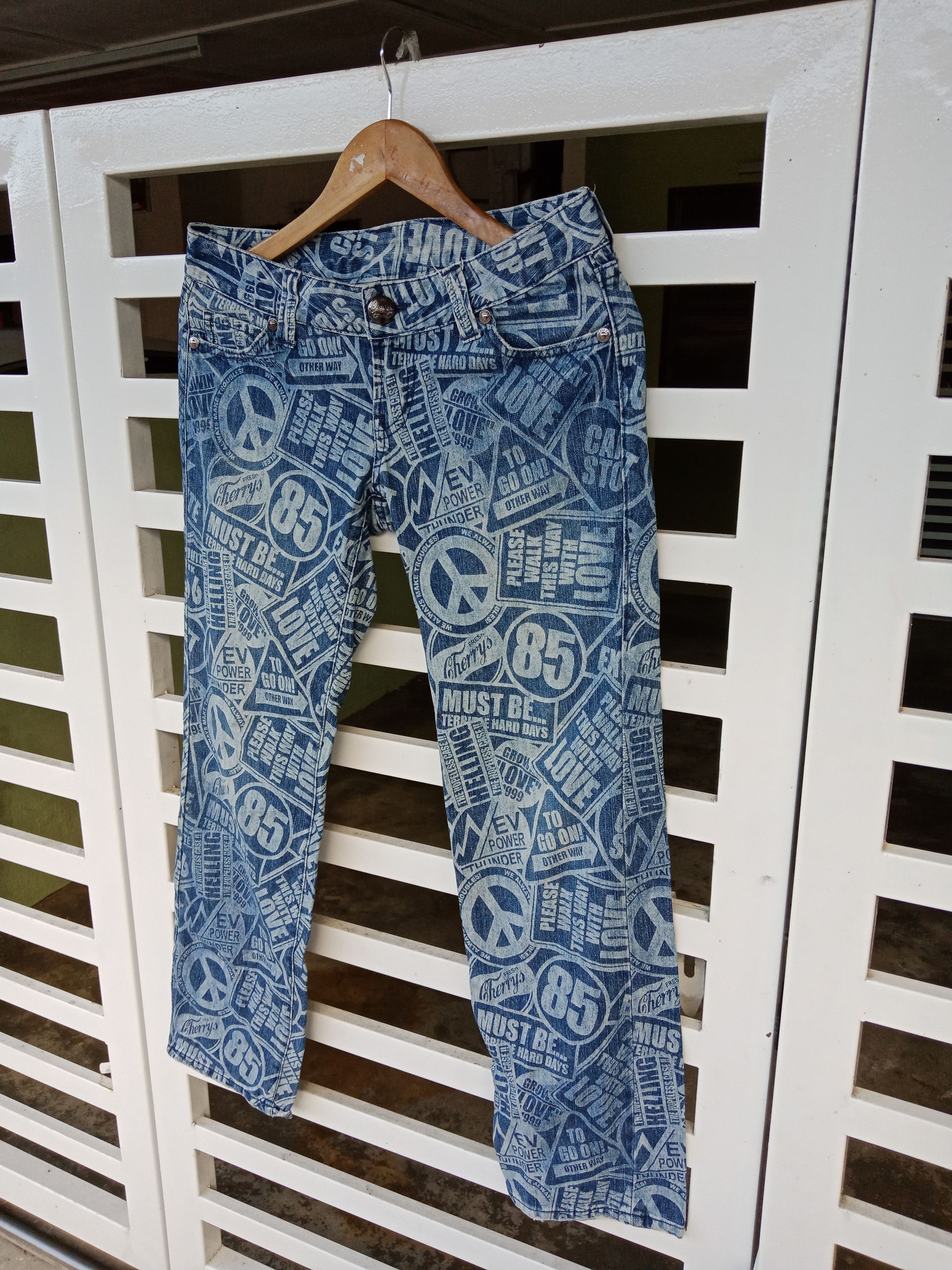 semanticdesign Chuxxx Denim Poems Words Print Over Straight Pants Size US 31 - 3 Thumbnail