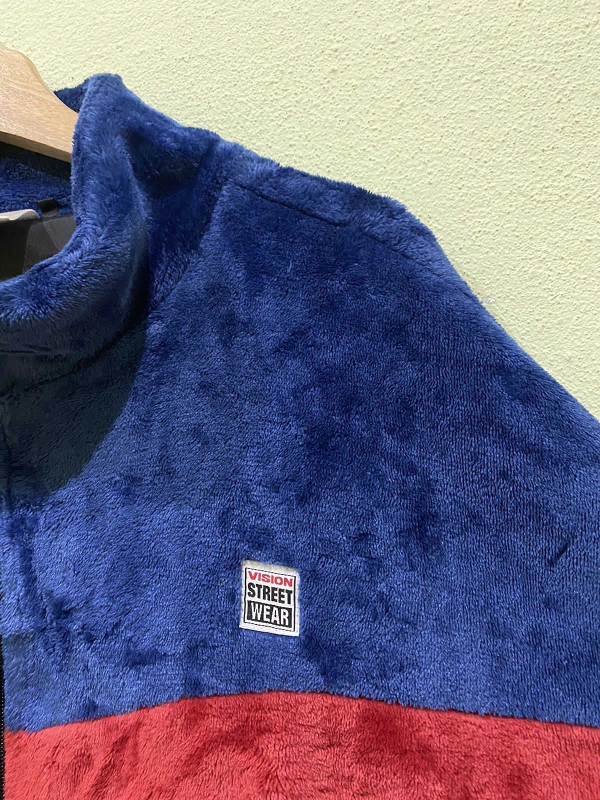 Vision Streetwear VISION STREETWEAR FLEECE SWEATER FRANCE FLAG DESIGN Size US L / EU 52-54 / 3 - 11 Thumbnail