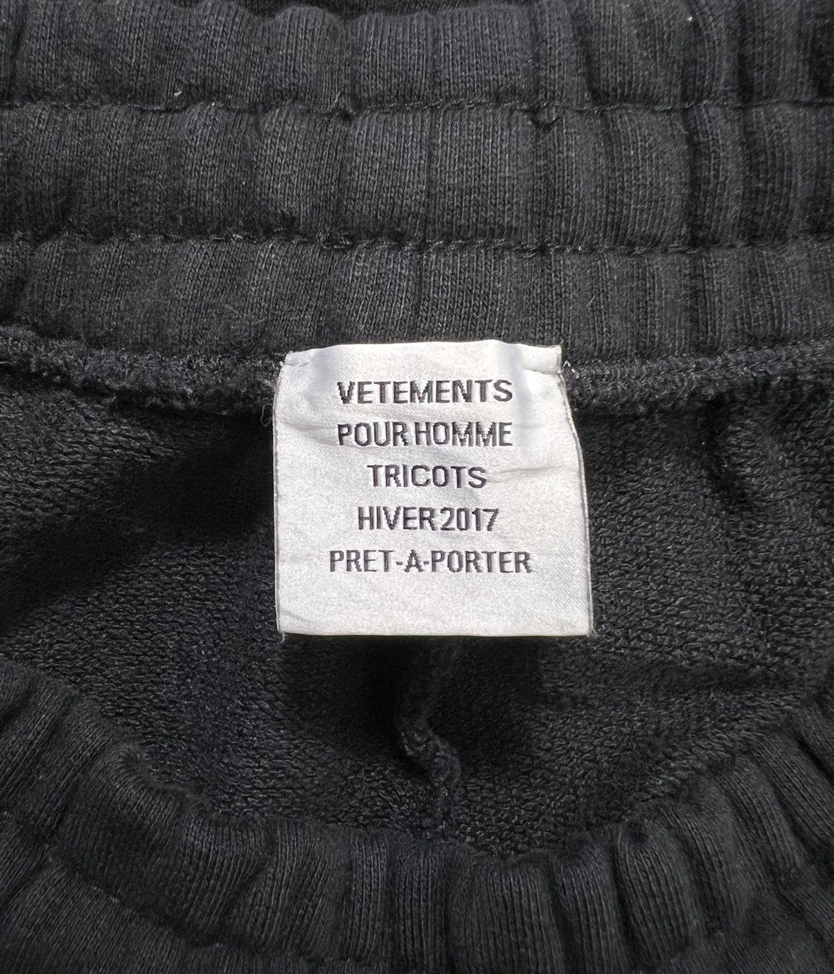 Vetements Vetements - S/S 2017 - Embroidered Logo Sweatpants Size US 28 / EU 44 - 8 Thumbnail
