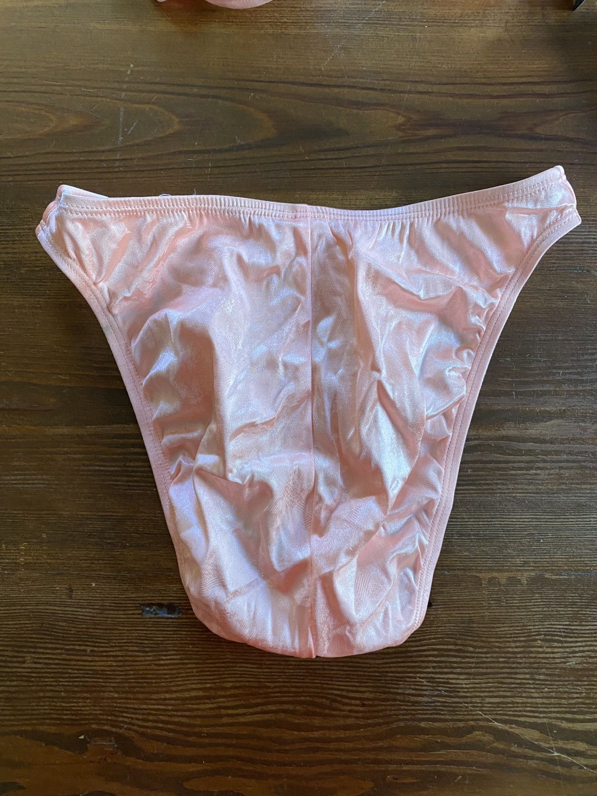 Vintage Vintage NWT 80’s On the Beach Coral Bikini New Small Size S / US 4 / IT 40 - 6 Thumbnail