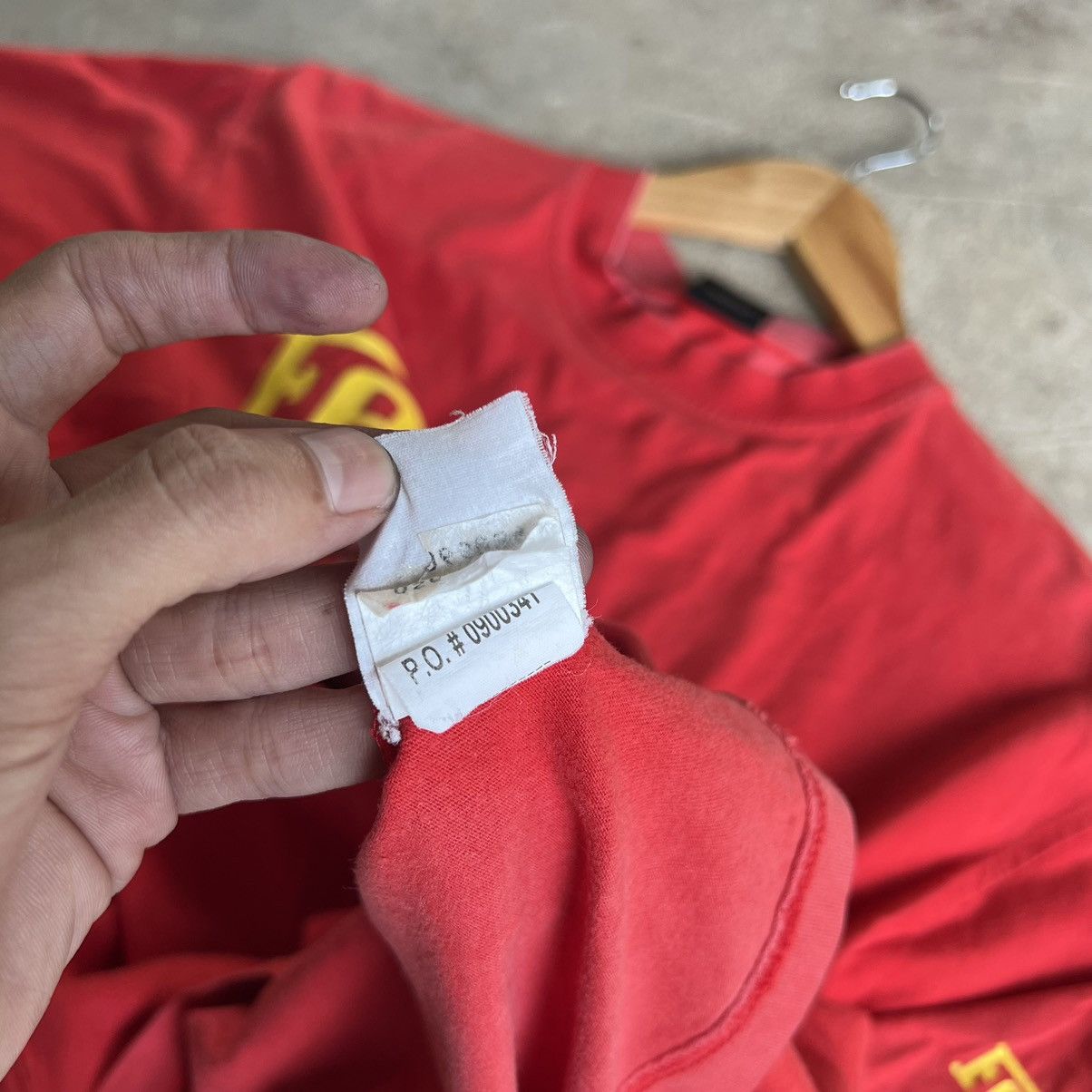 Ferrari × Vintage Vintage 1999 Ferrari F1 Tshirt Lewis Hamilton Size US M / EU 48-50 / 2 - 9 Thumbnail