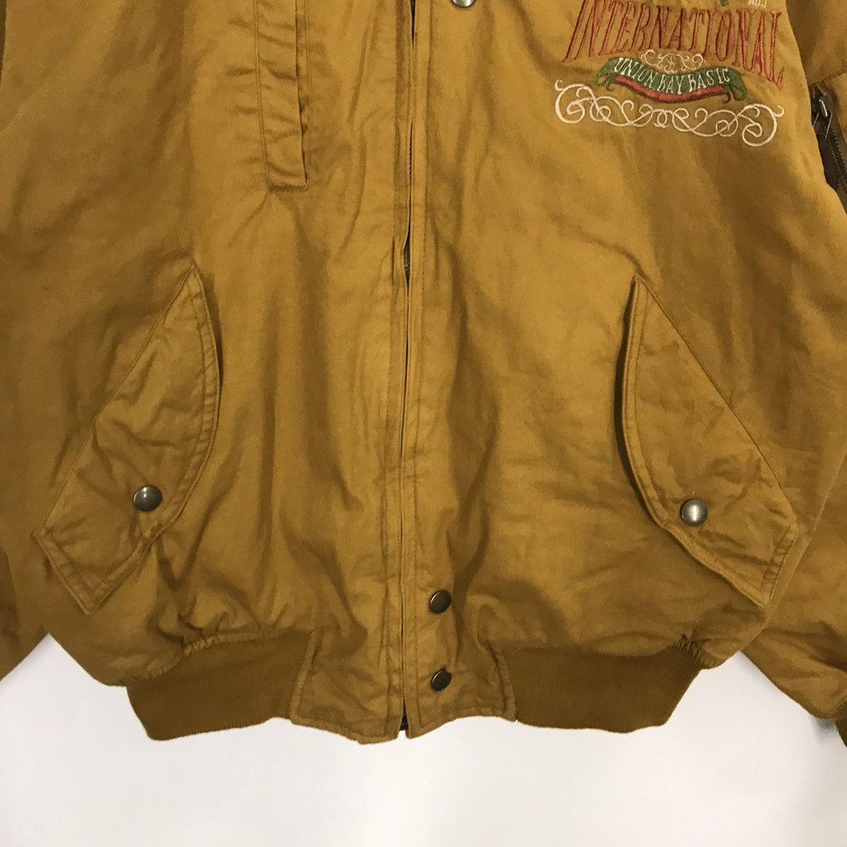 UNIONBAY × Vintage Unionbay Satisfaction International Embroidery Bomber Jacket Size US L / EU 52-54 / 3 - 4 Thumbnail