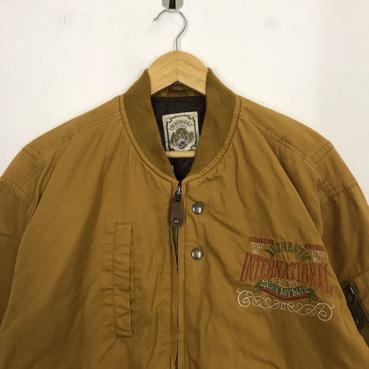 UNIONBAY × Vintage Unionbay Satisfaction International Embroidery Bomber Jacket Size US L / EU 52-54 / 3 - 3 Thumbnail