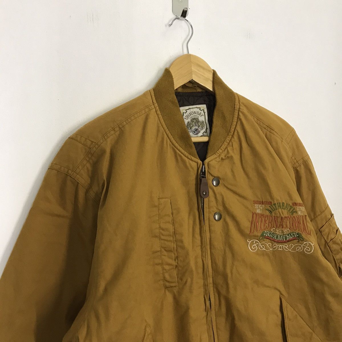 UNIONBAY × Vintage Unionbay Satisfaction International Embroidery Bomber Jacket Size US L / EU 52-54 / 3 - 5 Thumbnail