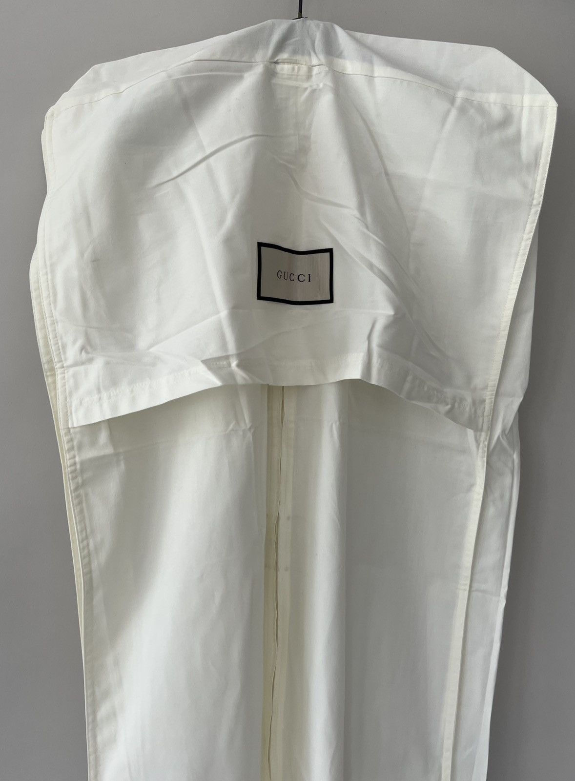 Gucci Gucci Full Size Dust Bag and Velvet Hanger Size ONE SIZE - 4 Thumbnail
