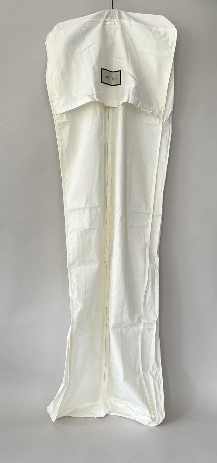 Gucci Gucci Full Size Dust Bag and Velvet Hanger Size ONE SIZE - 3 Thumbnail