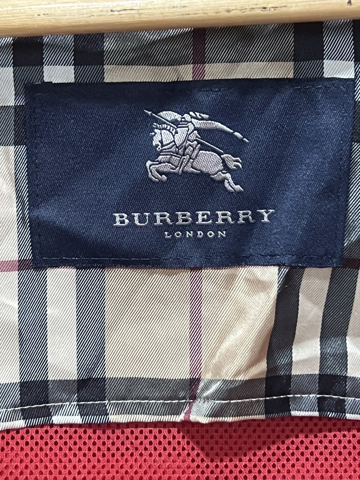Burberry Burberry London Light Jacket Size US S / EU 44-46 / 1 - 8 Thumbnail