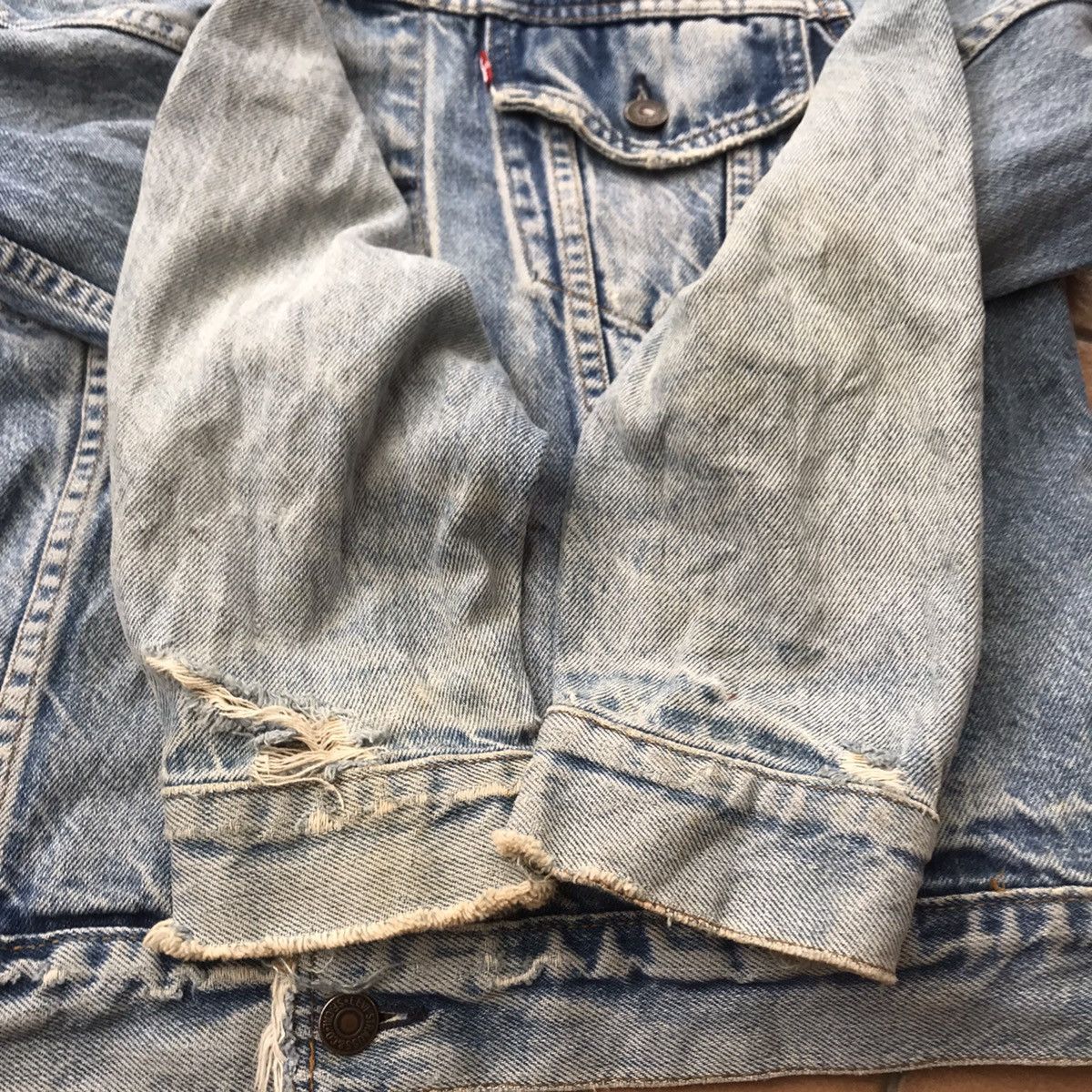 Levi's Vintage Levis Denim Trucker Jacket Aztec Collar Size US M / EU 48-50 / 2 - 12 Thumbnail