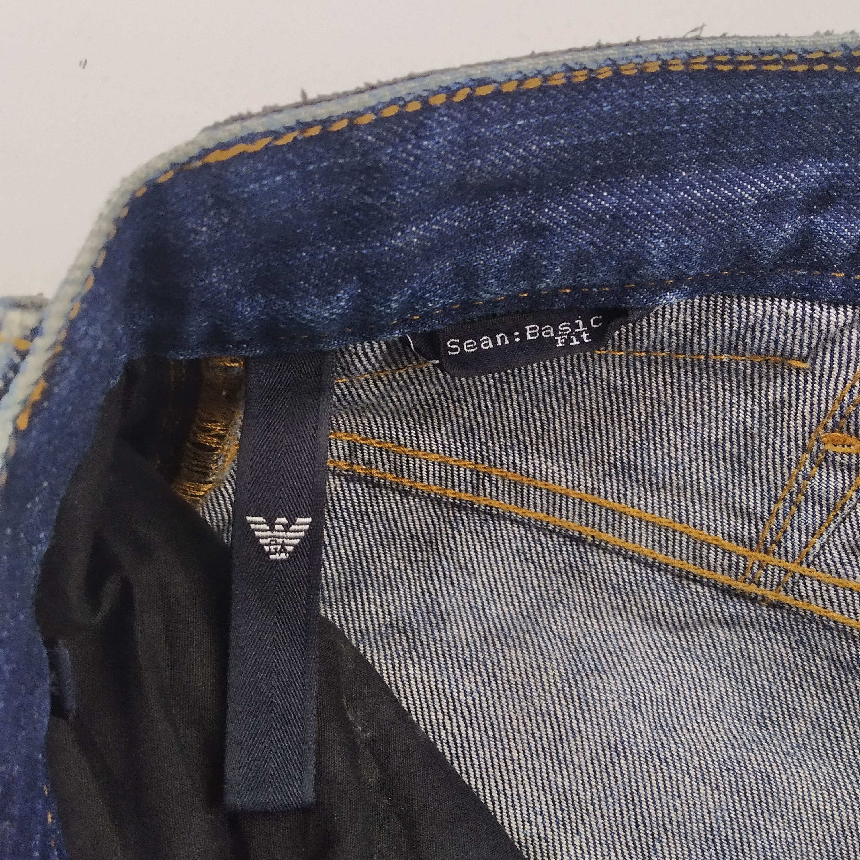Denime W30 Emporio Armani Denim Jeans Faded Blue Button Jeans Size US 30 / EU 46 - 10 Thumbnail