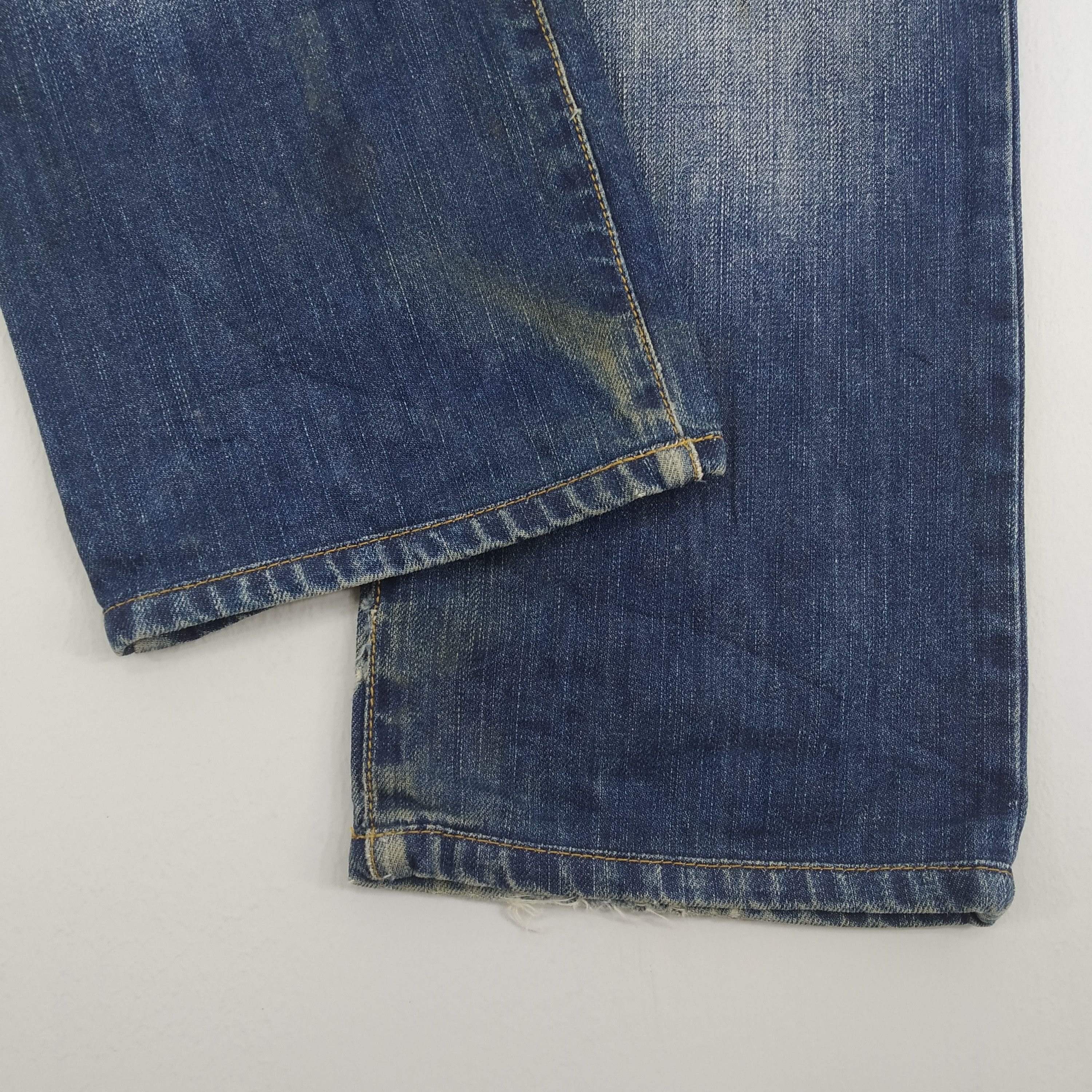 Denime W30 Emporio Armani Denim Jeans Faded Blue Button Jeans Size US 30 / EU 46 - 4 Thumbnail
