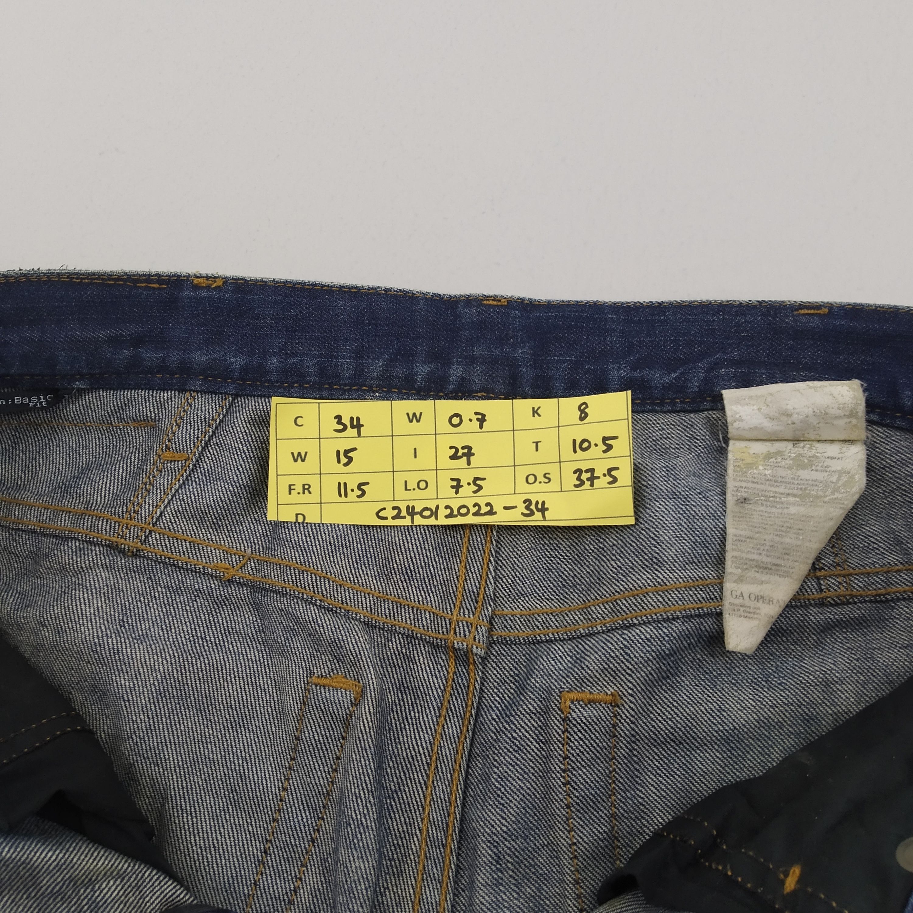 Denime W30 Emporio Armani Denim Jeans Faded Blue Button Jeans Size US 30 / EU 46 - 14 Thumbnail