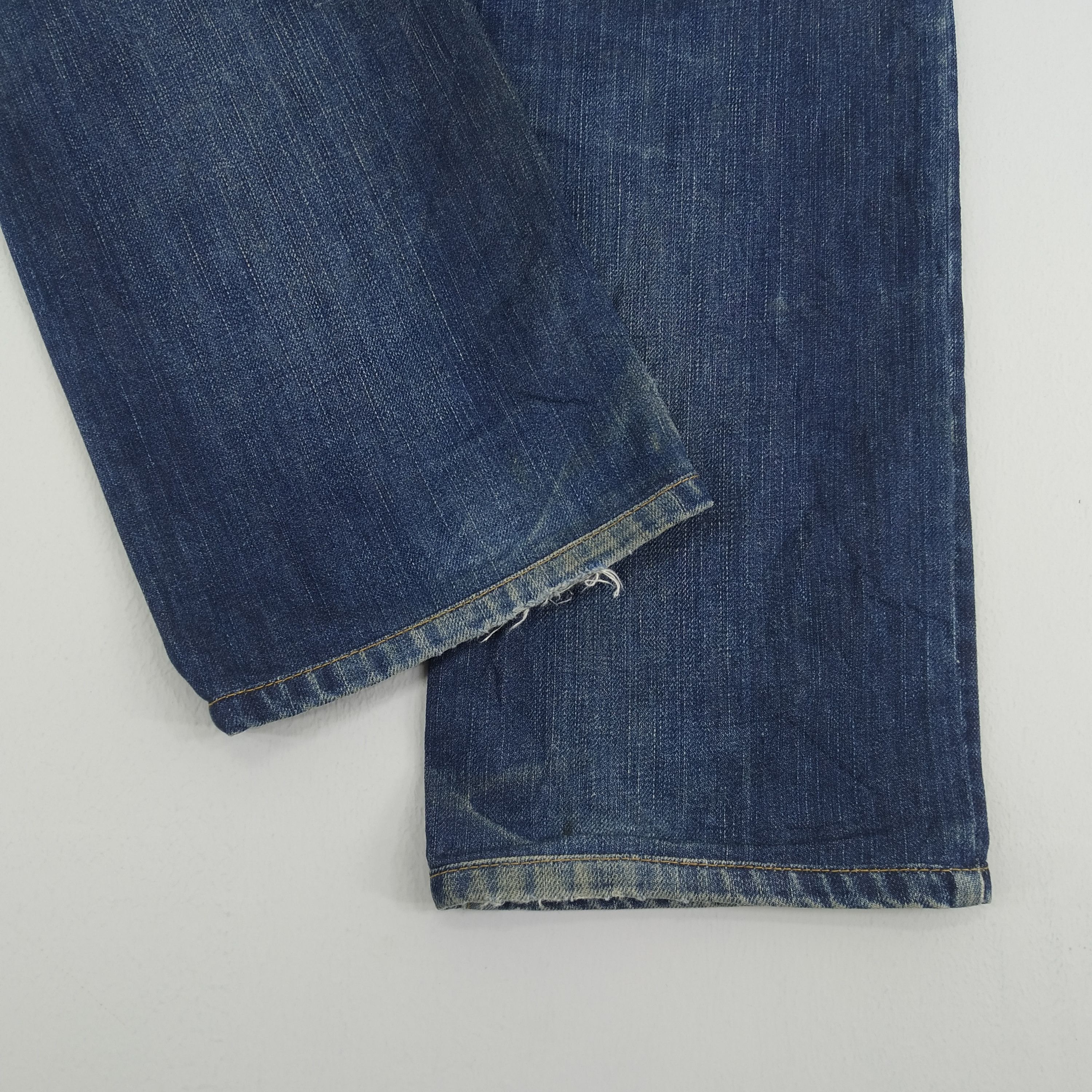 Denime W30 Emporio Armani Denim Jeans Faded Blue Button Jeans Size US 30 / EU 46 - 6 Thumbnail