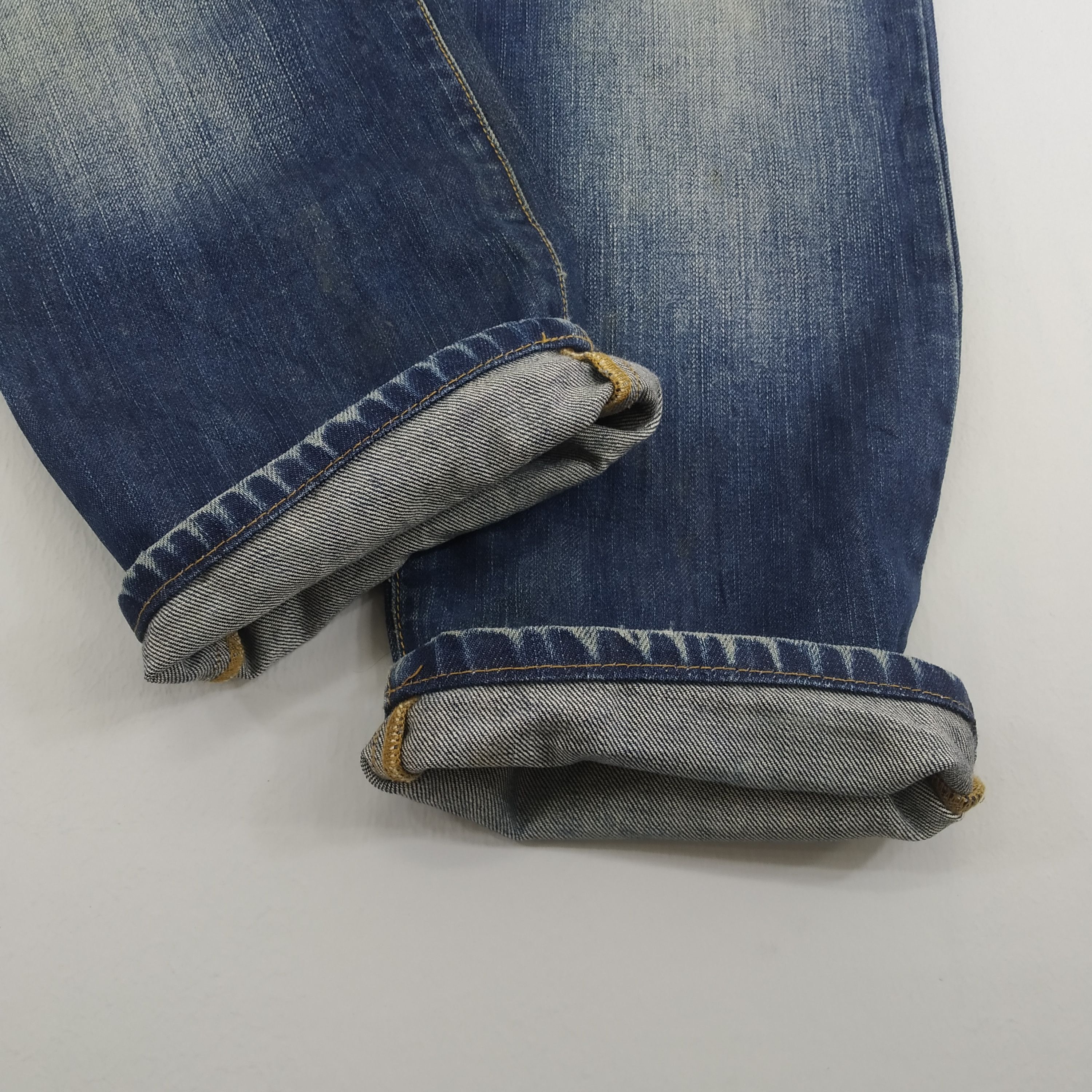 Denime W30 Emporio Armani Denim Jeans Faded Blue Button Jeans Size US 30 / EU 46 - 5 Thumbnail