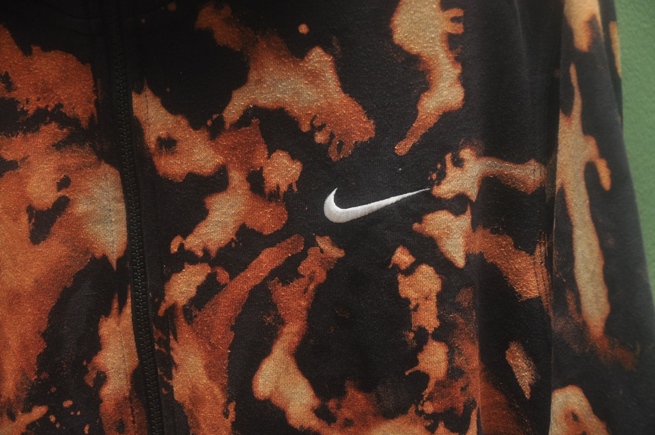 Japanese Brand × Vintage Vintage Nike Tie Dye Travis Scott Fashion Style Hoodie Size US XL / EU 56 / 4 - 5 Thumbnail