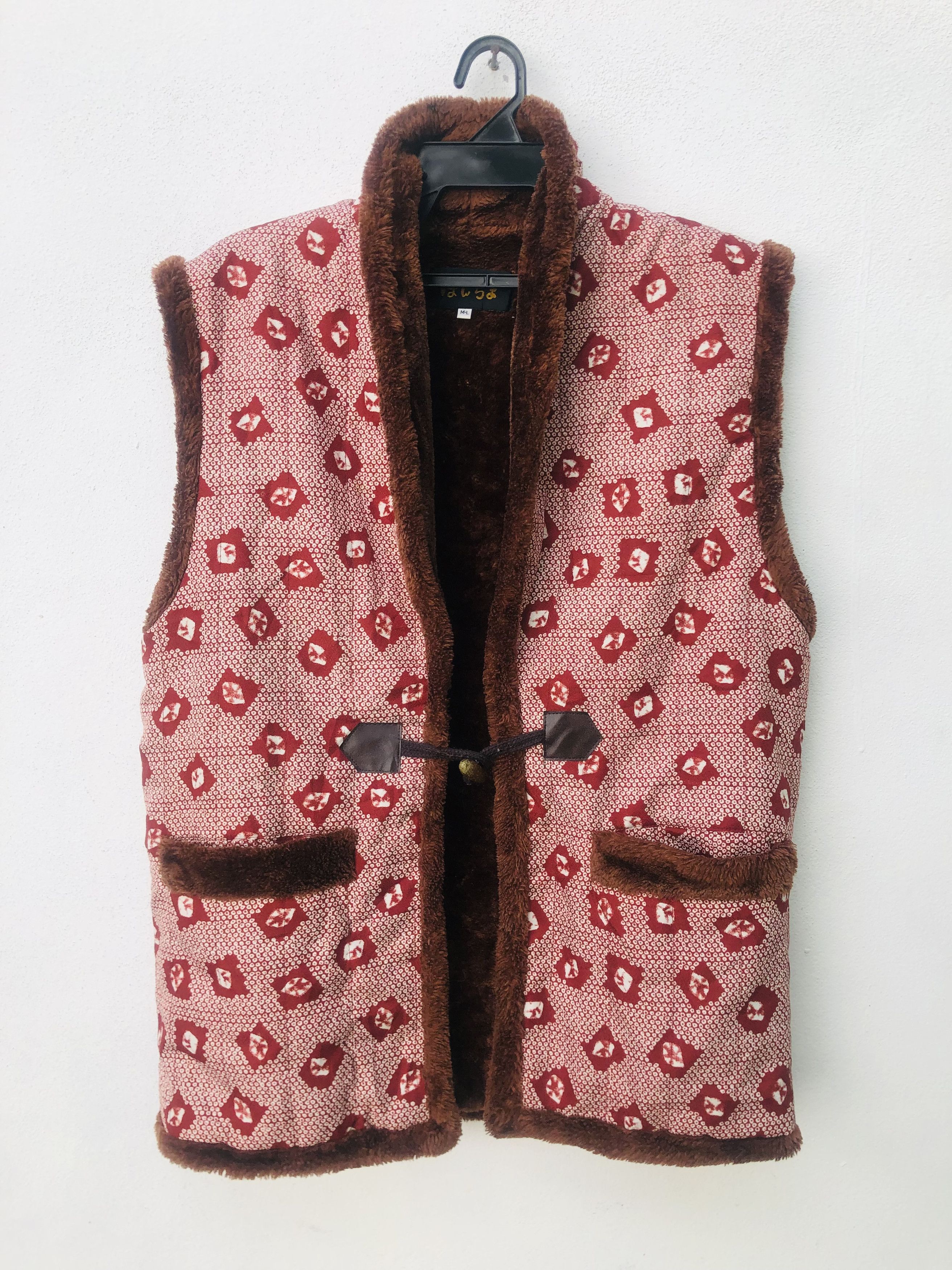 Japanese Brand × Vintage Vintage Kamon Designer Fashion Style Japanese Vest Size US L / EU 52-54 / 3 - 1 Thumbnail