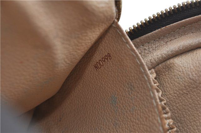 Louis Vuitton Monogram Pouch Bag Size ONE SIZE - 10 Thumbnail