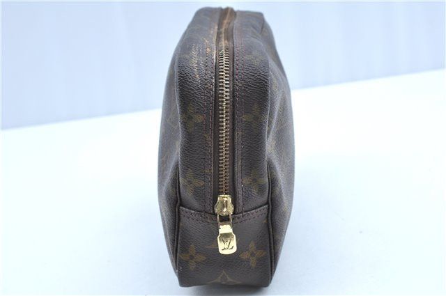 Louis Vuitton Monogram Pouch Bag Size ONE SIZE - 4 Thumbnail