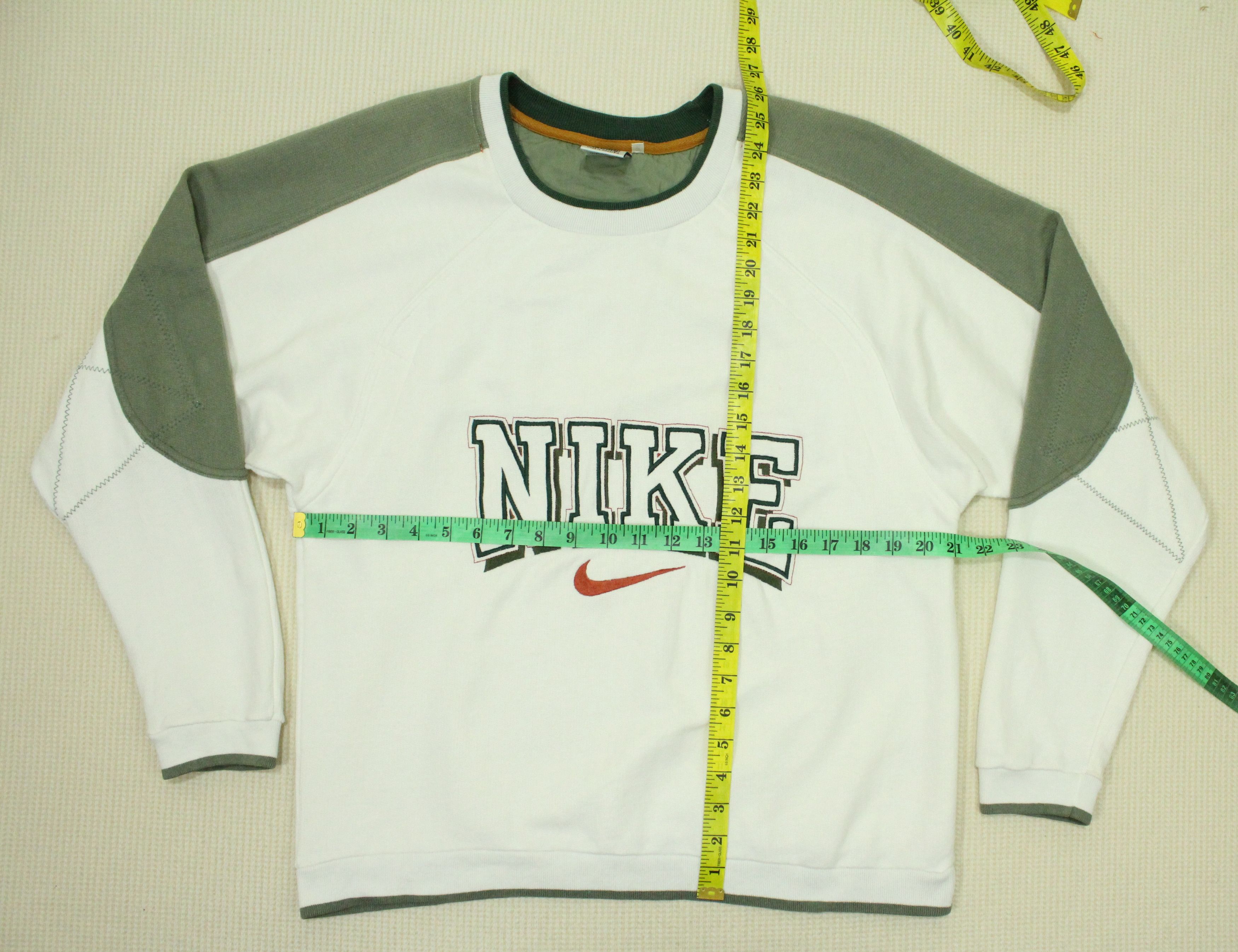 Nike × Vintage Vitage 90s NIKE Sweatshirt Embroidered Logo Spell Out Size US S / EU 44-46 / 1 - 5 Thumbnail