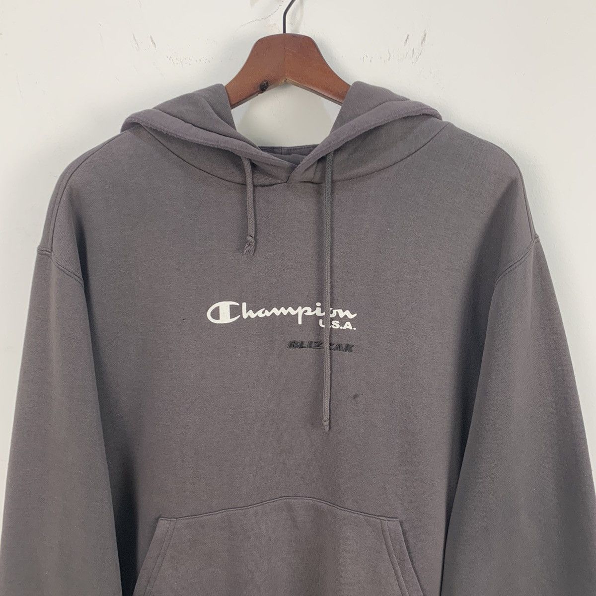 Champion × Vintage 90s CHAMPION BLIZZAK USA Spellout Pullover Hoodie Sweater Size US XL / EU 56 / 4 - 5 Thumbnail