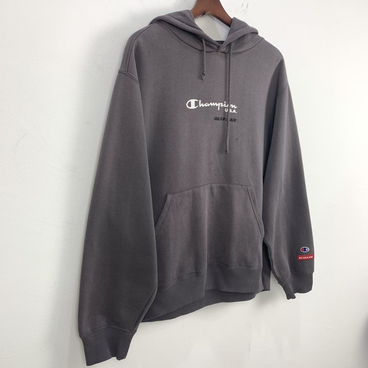 Champion × Vintage 90s CHAMPION BLIZZAK USA Spellout Pullover Hoodie Sweater Size US XL / EU 56 / 4 - 7 Thumbnail