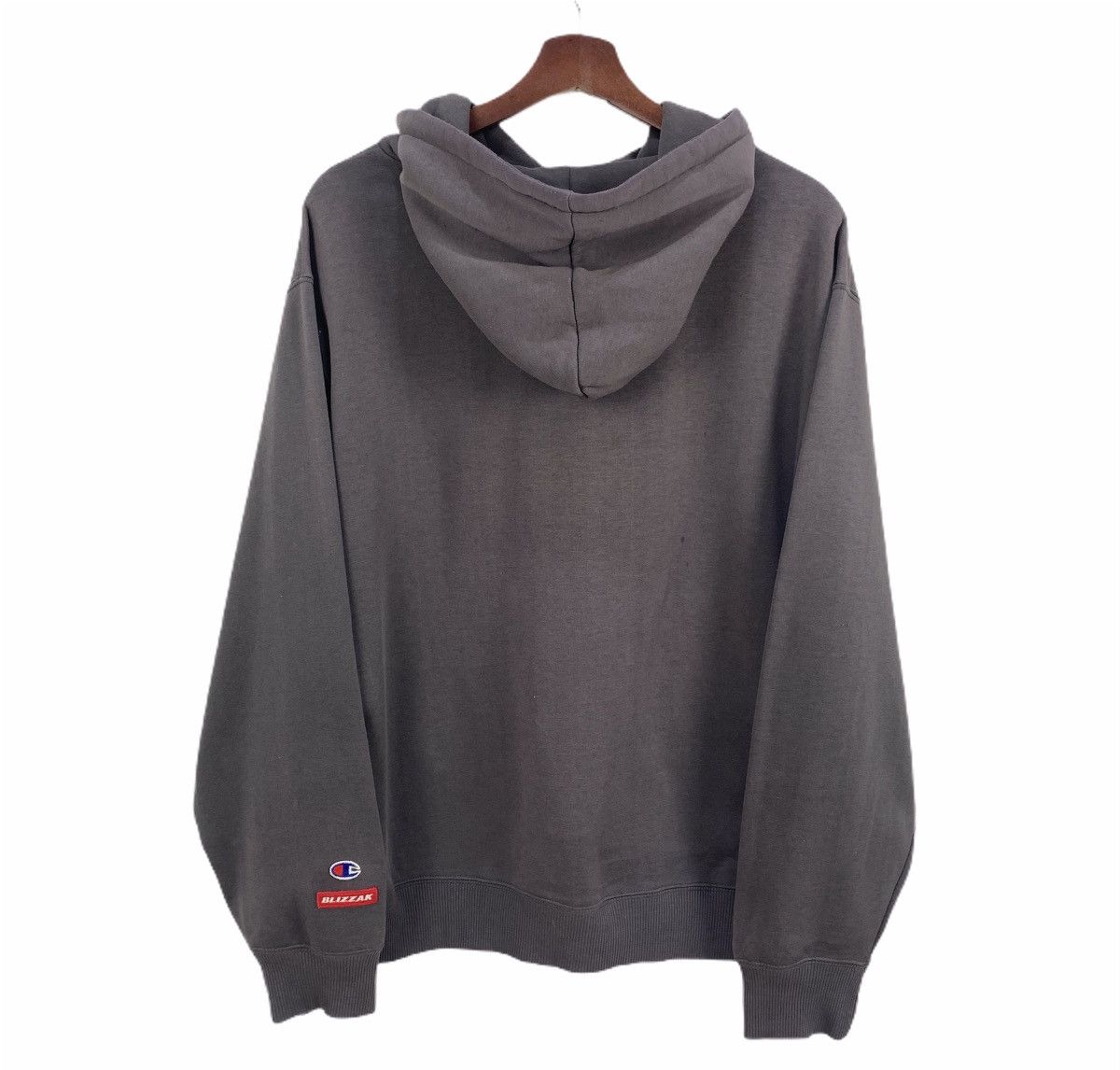Champion × Vintage 90s CHAMPION BLIZZAK USA Spellout Pullover Hoodie Sweater Size US XL / EU 56 / 4 - 4 Thumbnail