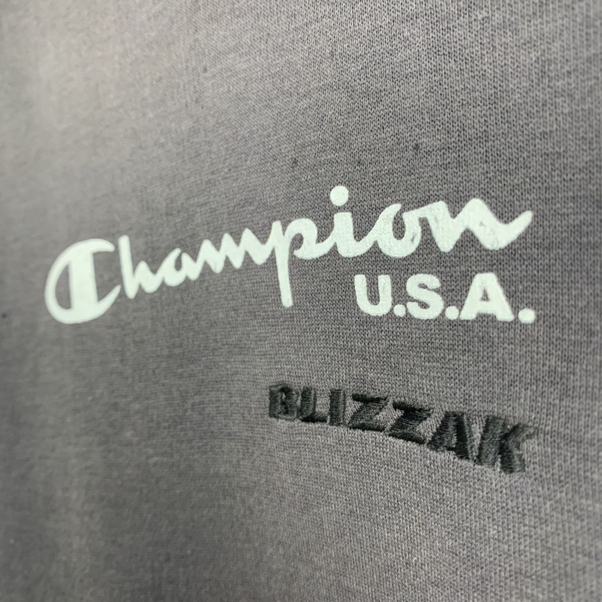 Champion × Vintage 90s CHAMPION BLIZZAK USA Spellout Pullover Hoodie Sweater Size US XL / EU 56 / 4 - 10 Thumbnail